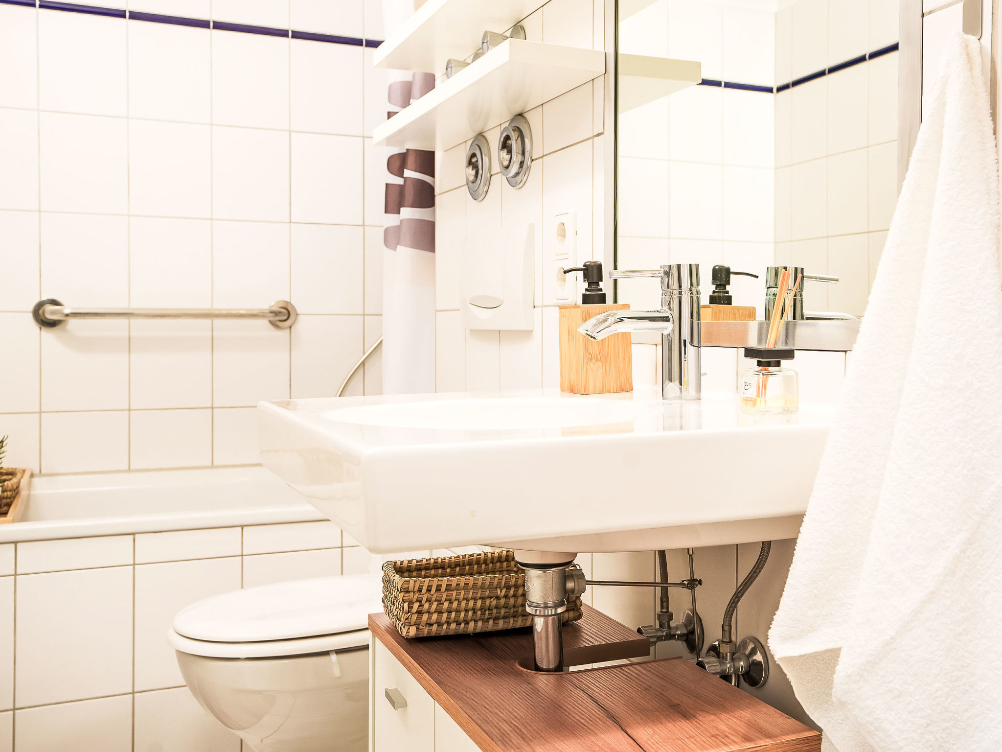 RegioStyle with Sea View-Balcony-Beach-Dedans