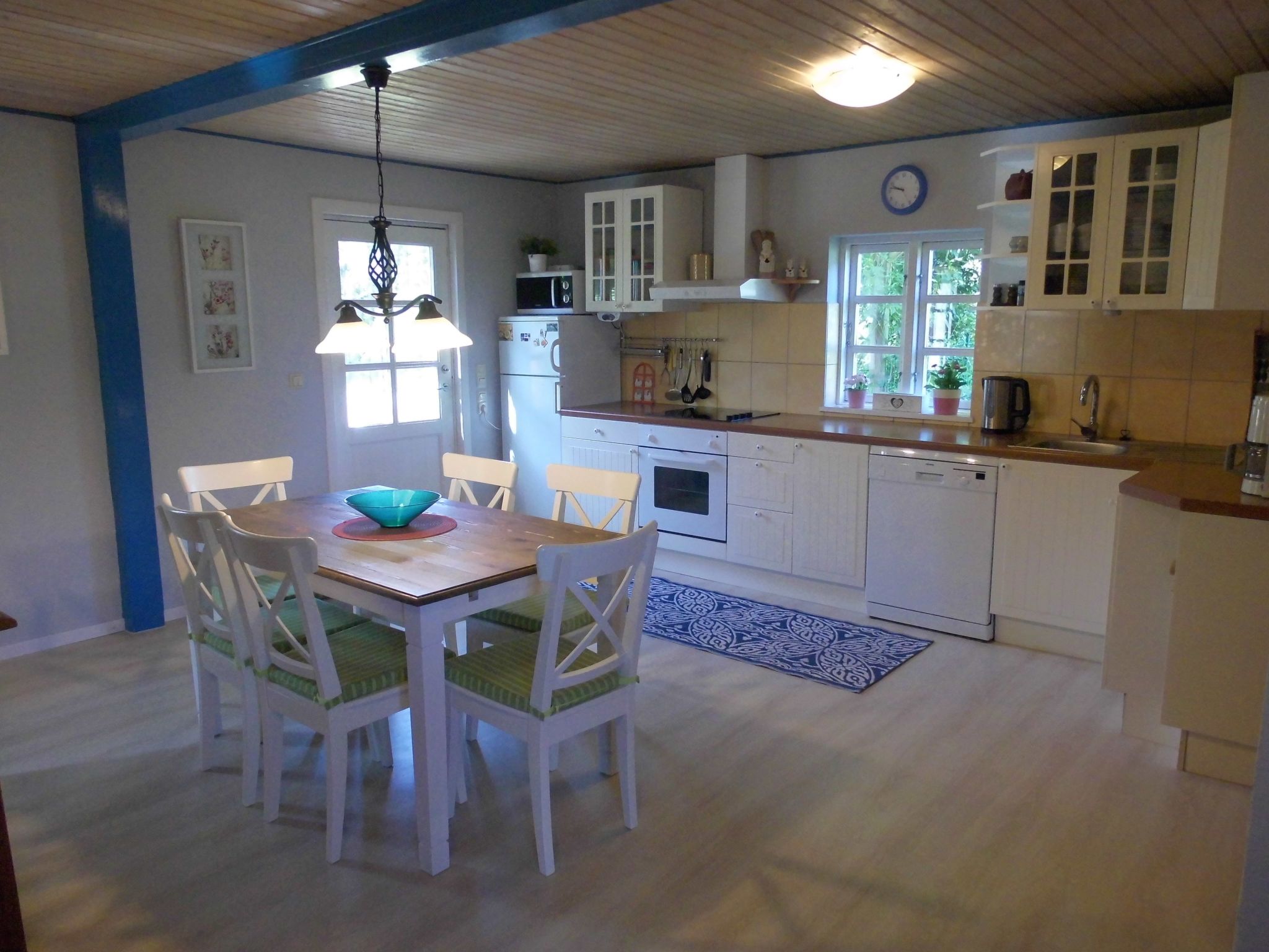 Haus in Zimmert mit Terrasse, Grill und Garten-Binnen