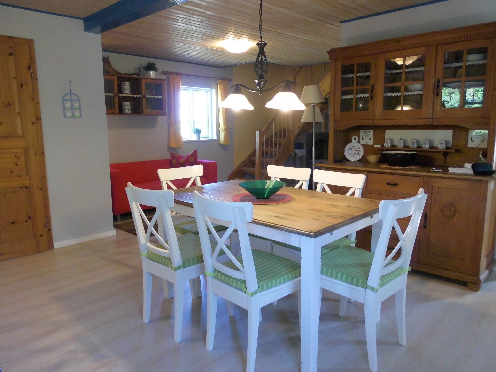 Haus in Zimmert mit Terrasse, Grill und Garten-Binnen