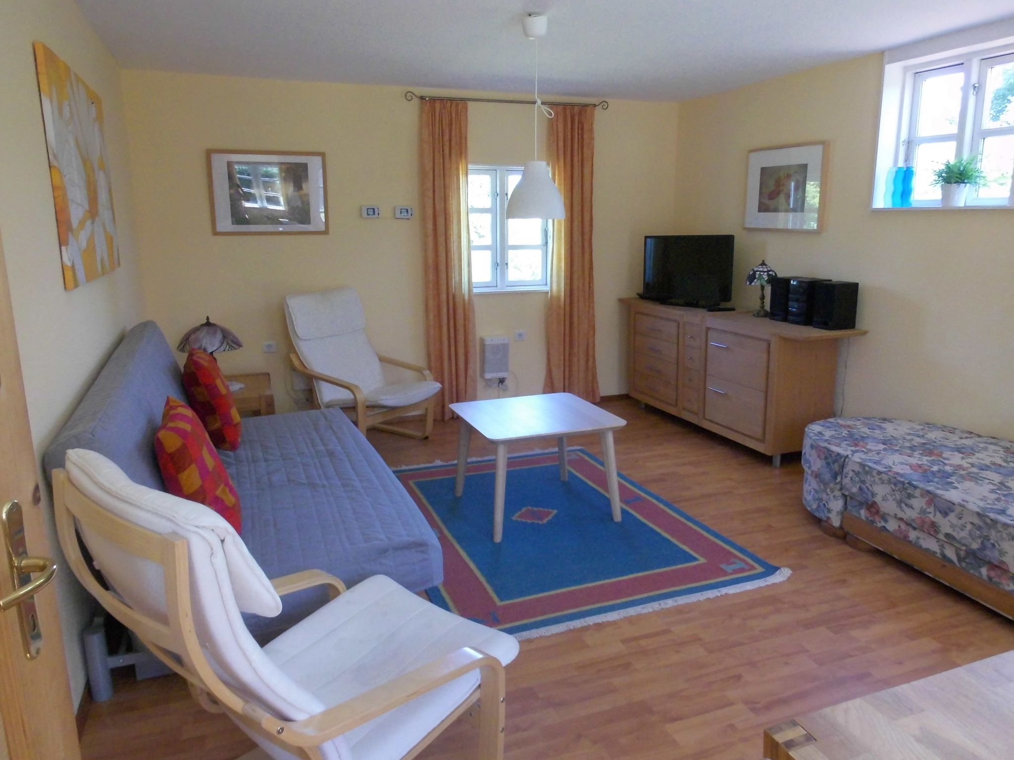 Haus in Zimmert mit Terrasse, Grill und Garten-Binnen