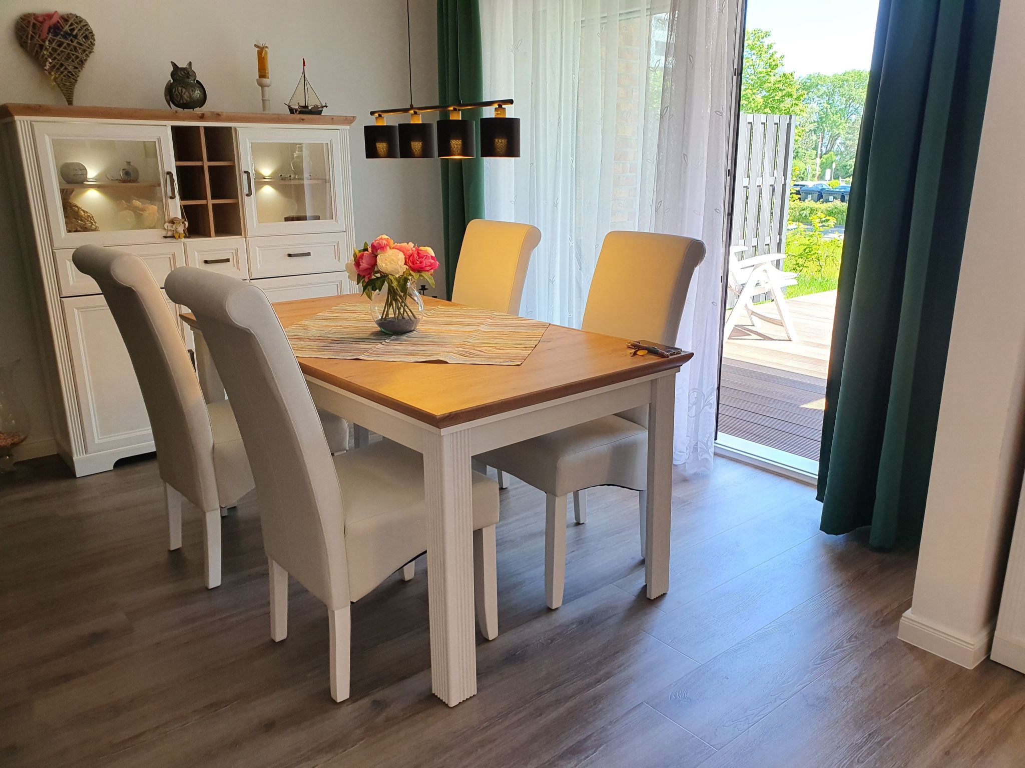 Komfortable Ferienwohnung in Ostseebad Damp mit Großer Terrasse-Image-tags.info