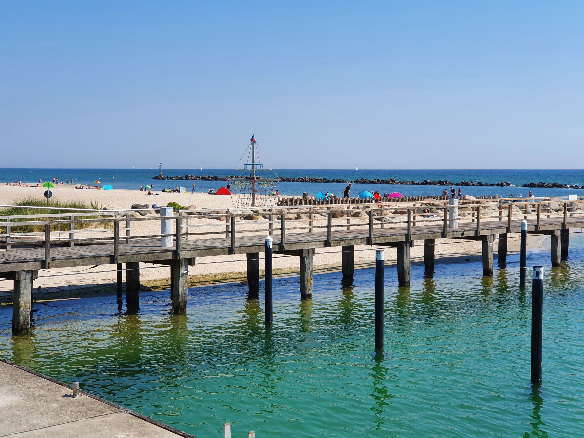 Komfortable Ferienwohnung in Ostseebad Damp mit Großer Terrasse-Image-tags.info