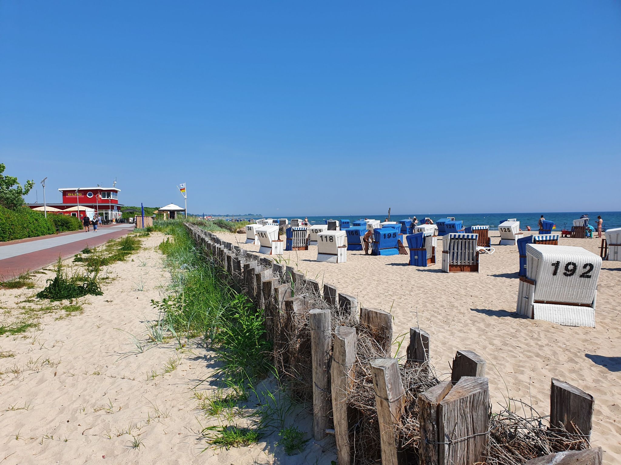 Komfortable Ferienwohnung in Ostseebad Damp mit Großer Terrasse-Image-tags.info