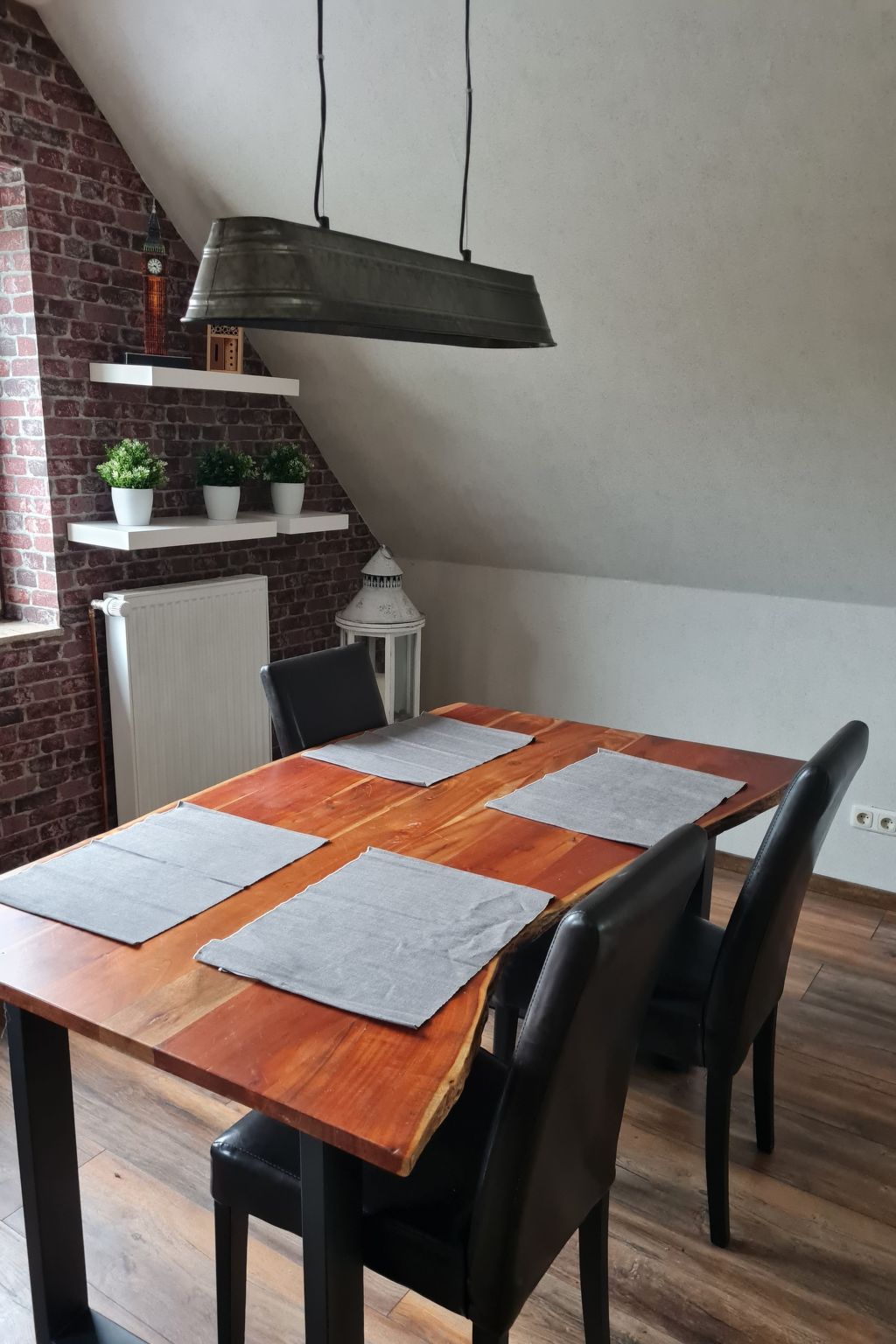 Wunderschöne Ferienwohnung mit Terrasse und Garten-Image-tags.info