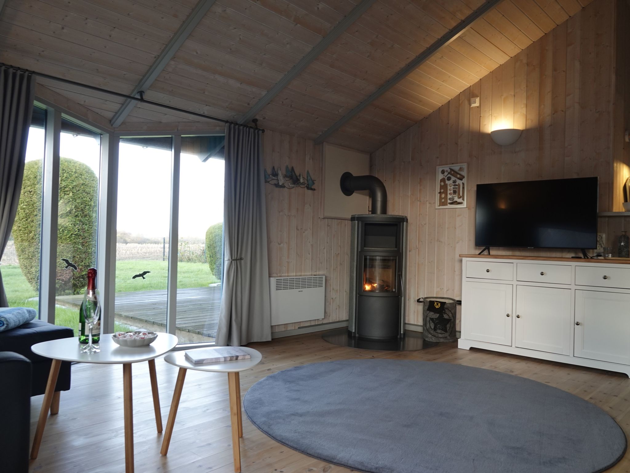 Hygge hus, tolle Ostseelage, freier Blick auf Felder-Binnen