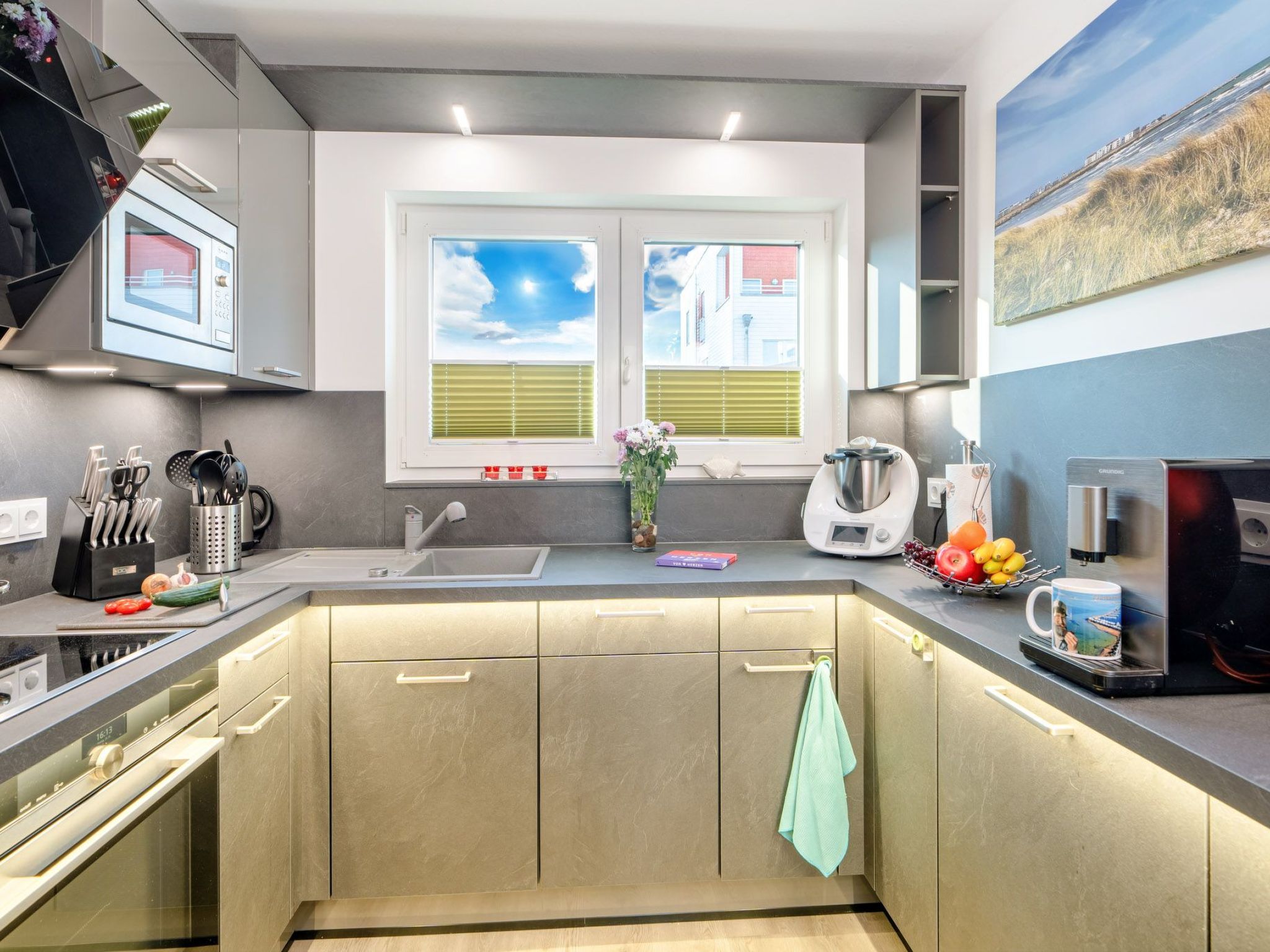 Schleivilla Kapitän James Cook2,  Löwen Dart HB8-Image-tags.info