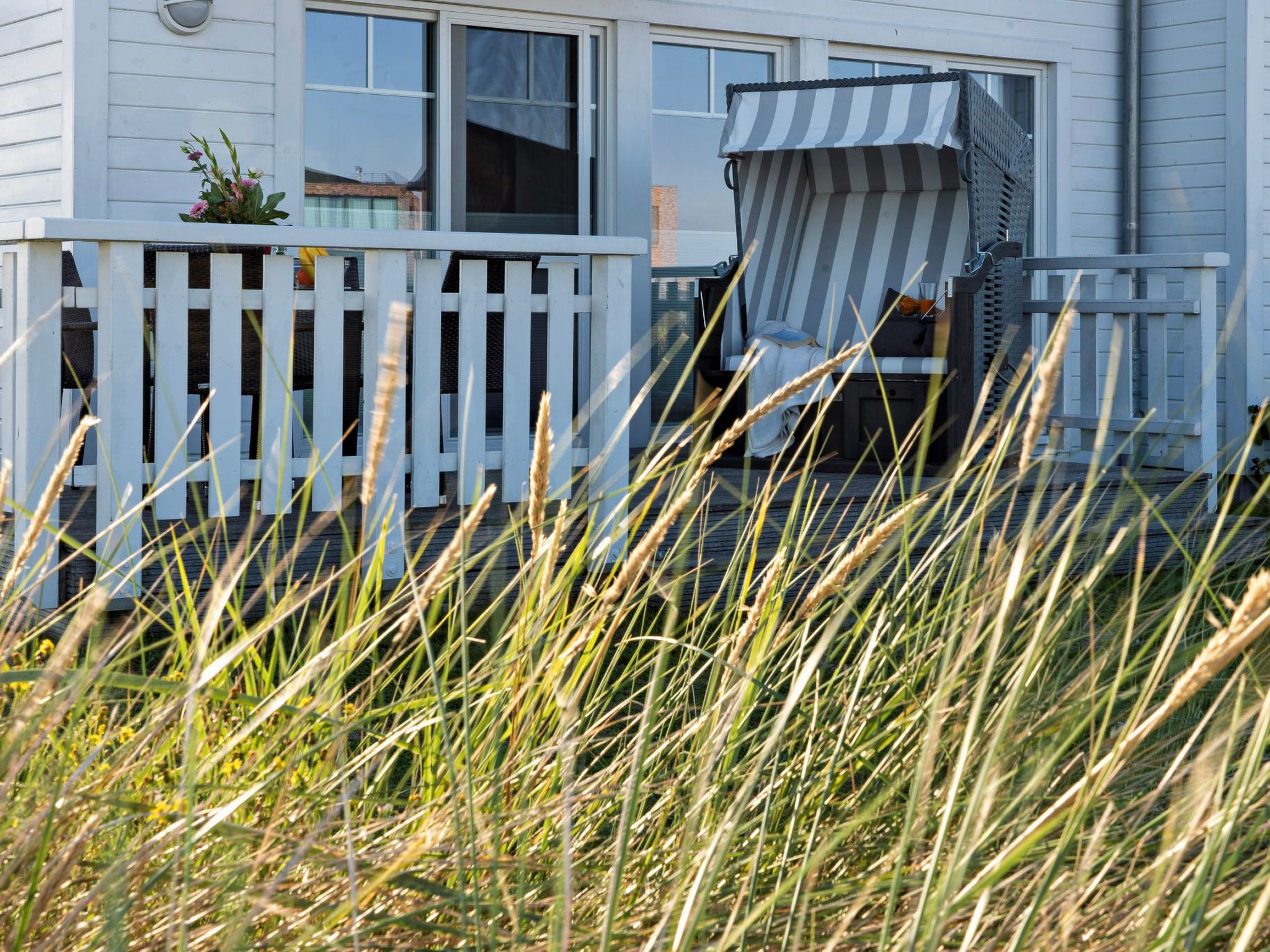 Strand Hus by Seeblick Ferien ORO direkt am Strand-Draußen