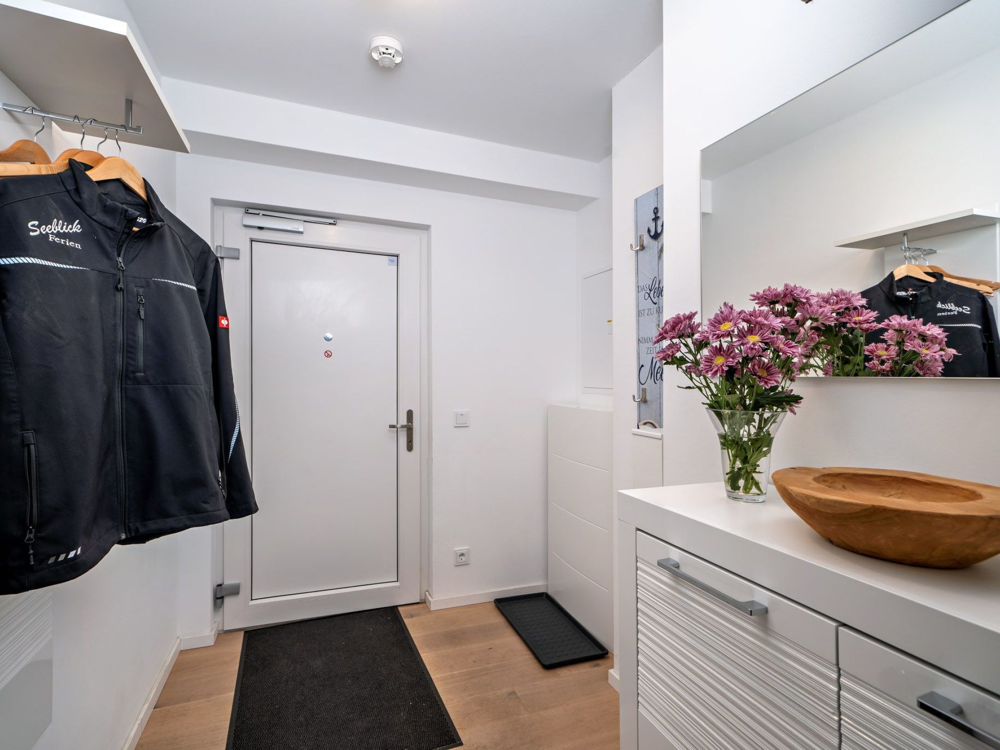 Apartment Kleine Auszeit by Seeblick Ferien ORO-Drinnen