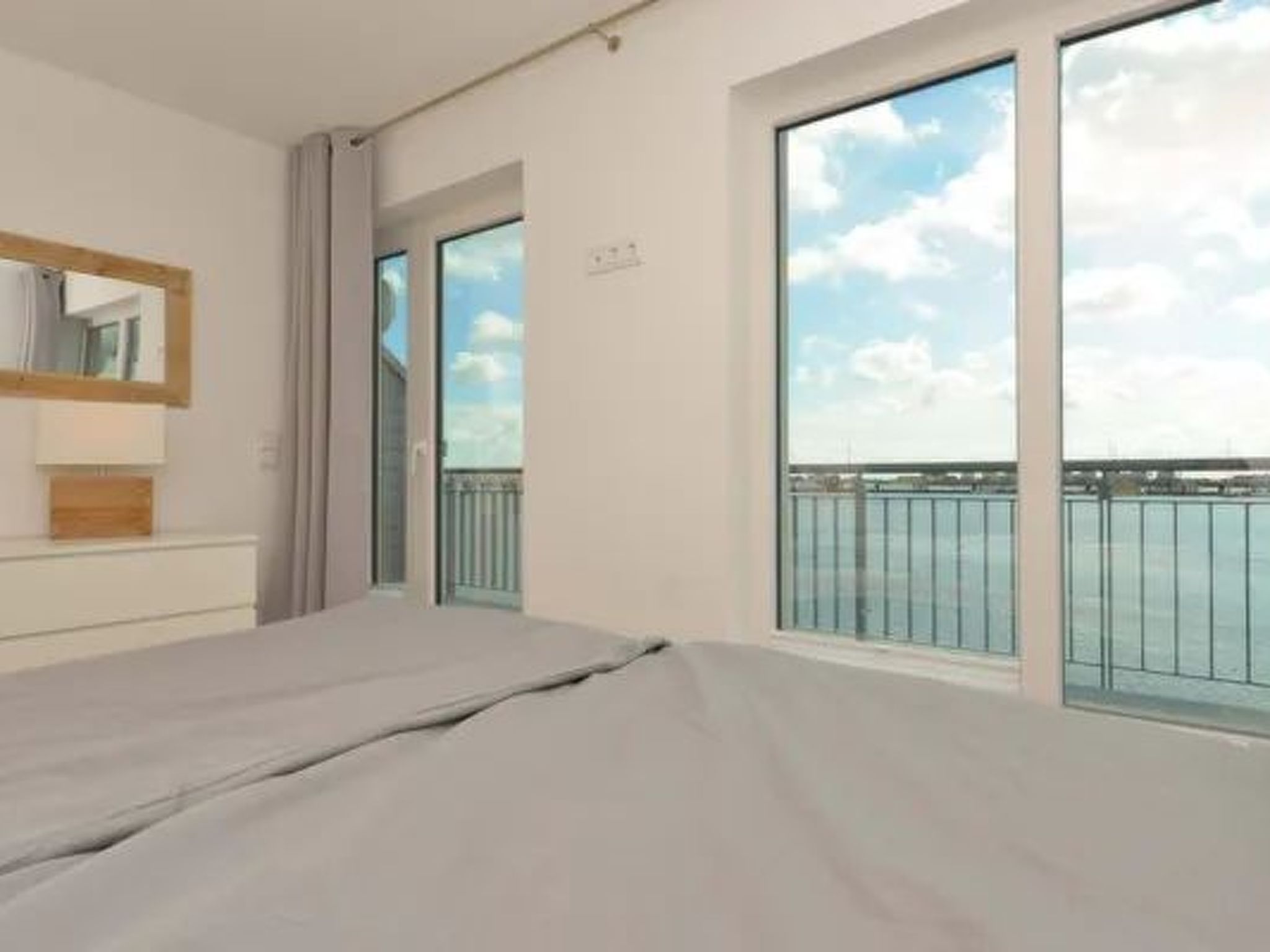 Marina Villa-Image-tags.info