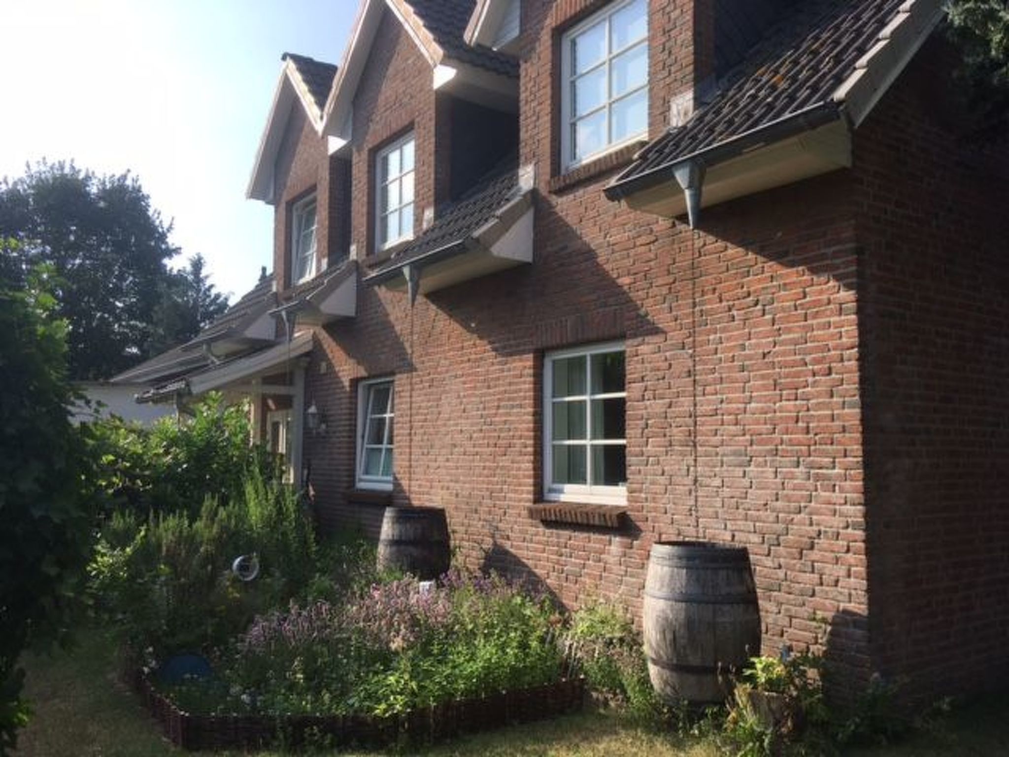 Modernisierte Ferienwohnung mit Balkon-Dedans