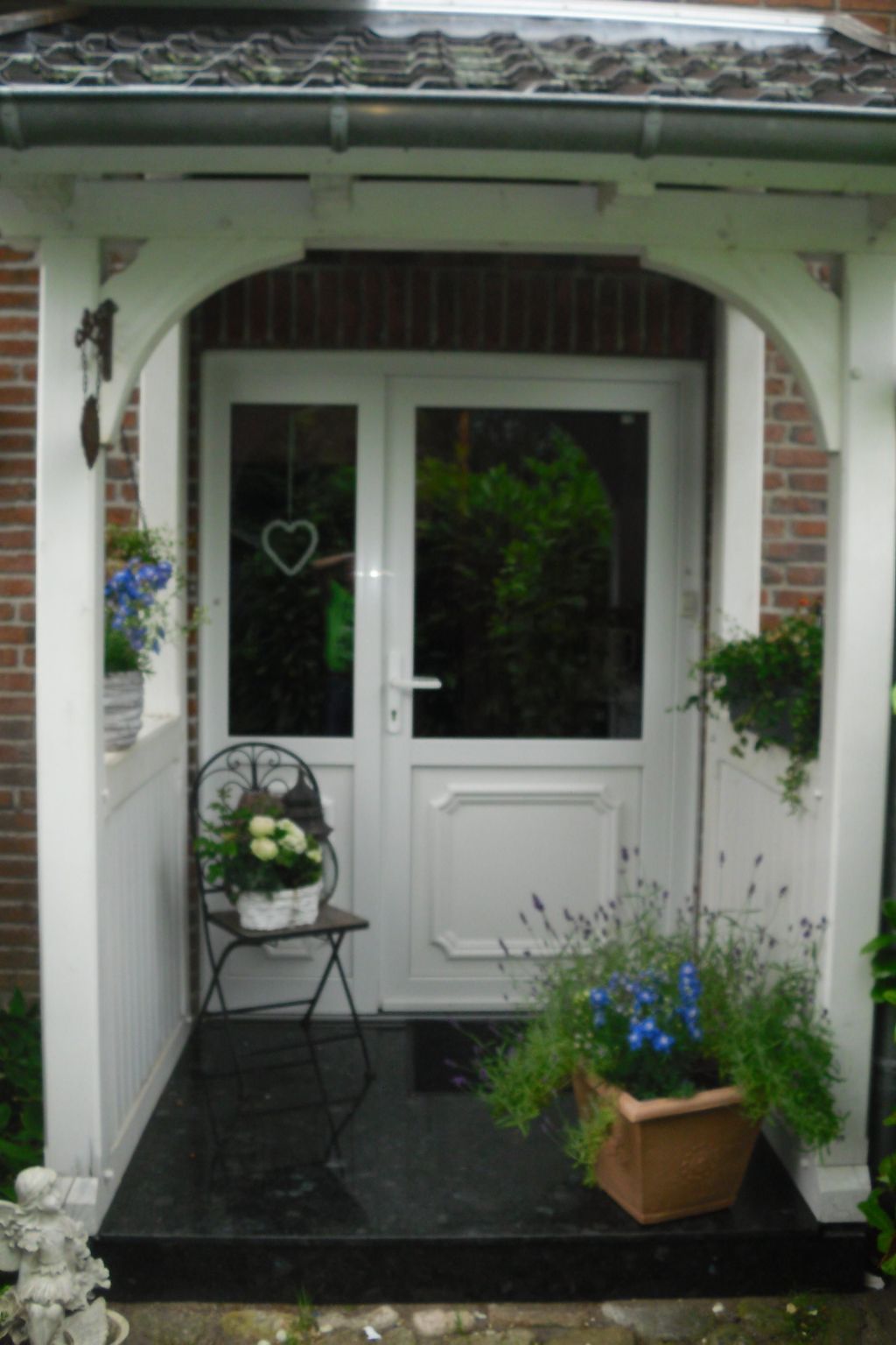 Modernisierte Ferienwohnung mit Balkon-Dedans