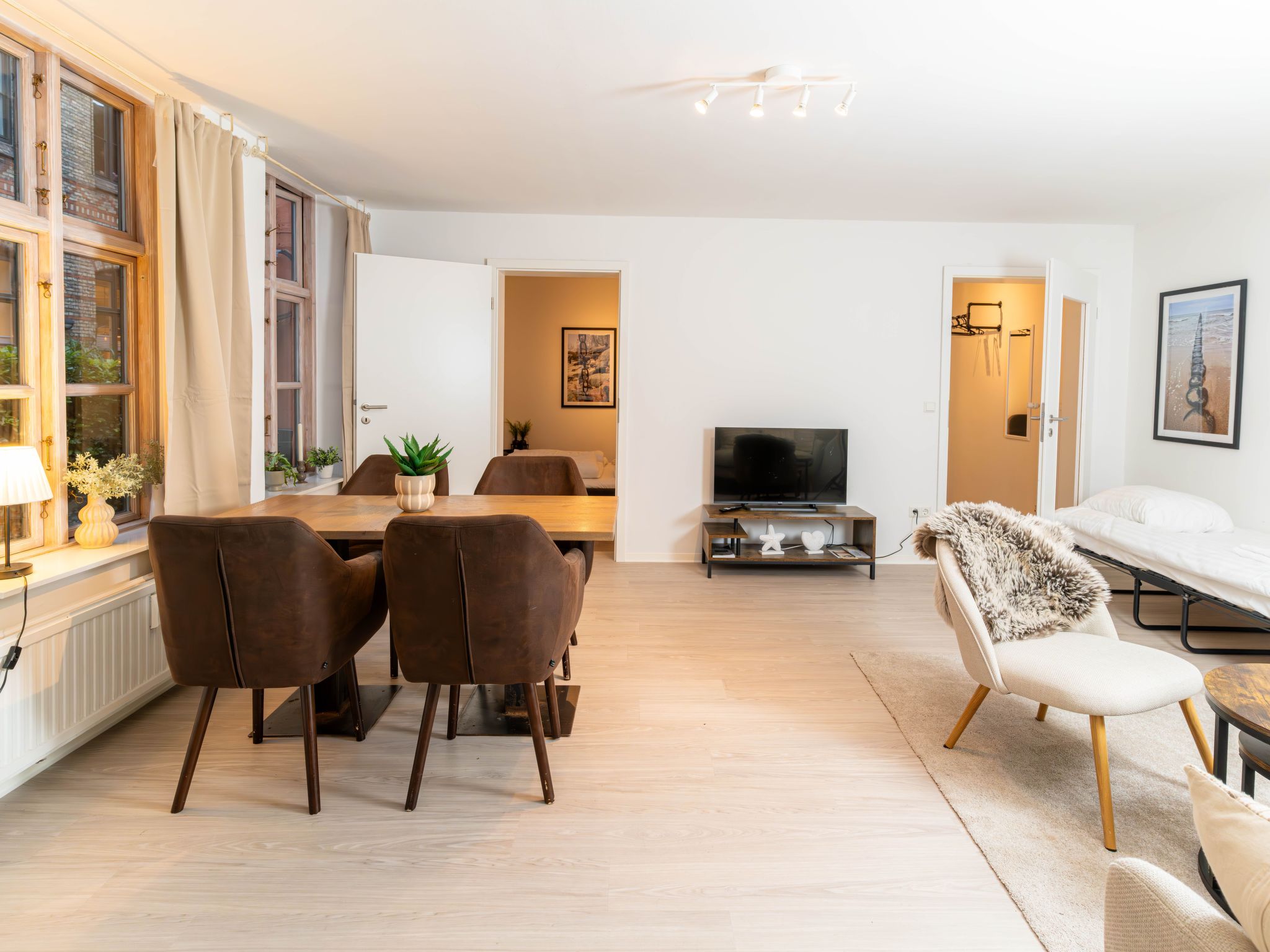 Koje Alexandra-Drinnen