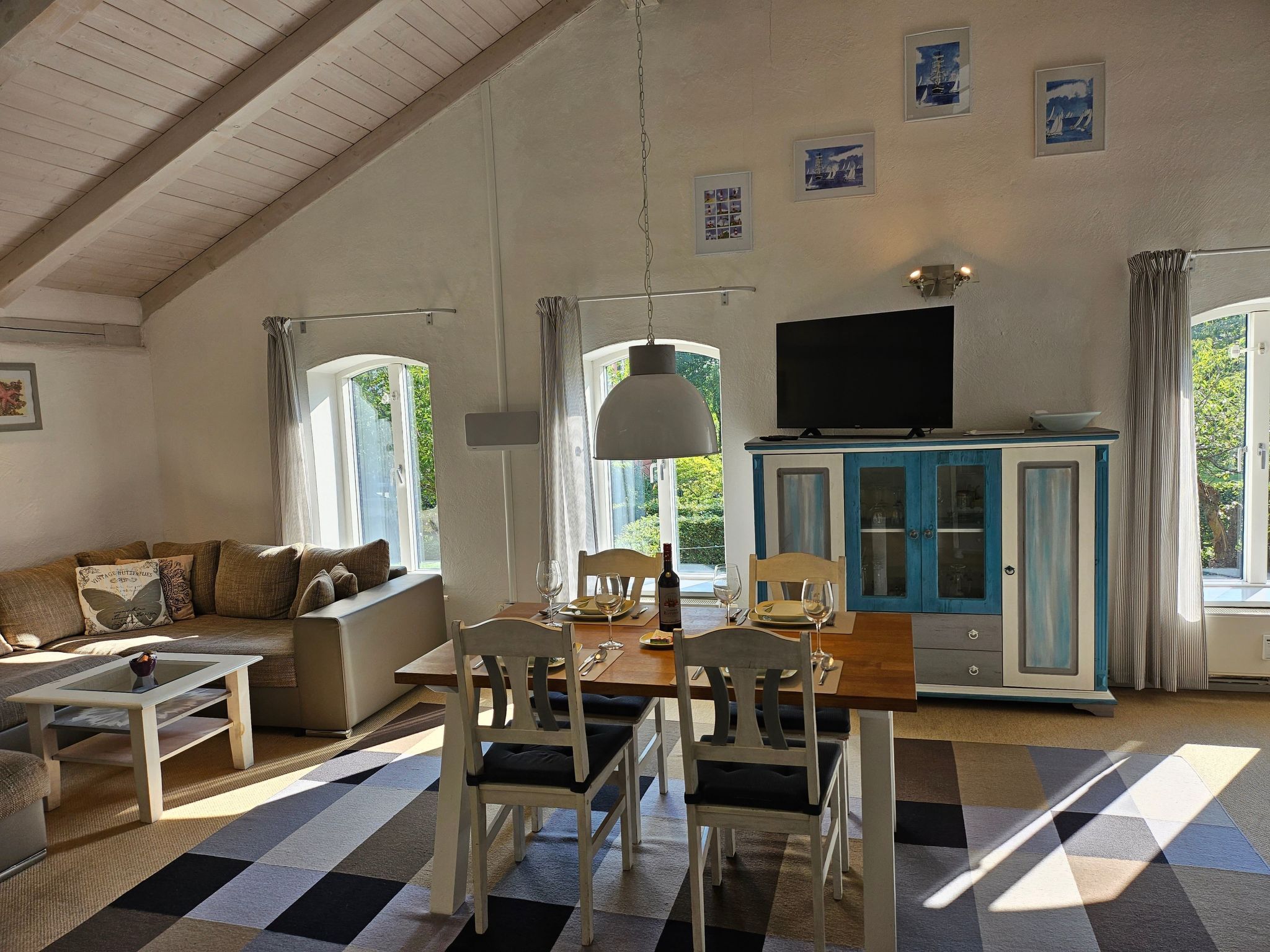 Gutshof-Ambiente 5-Binnen