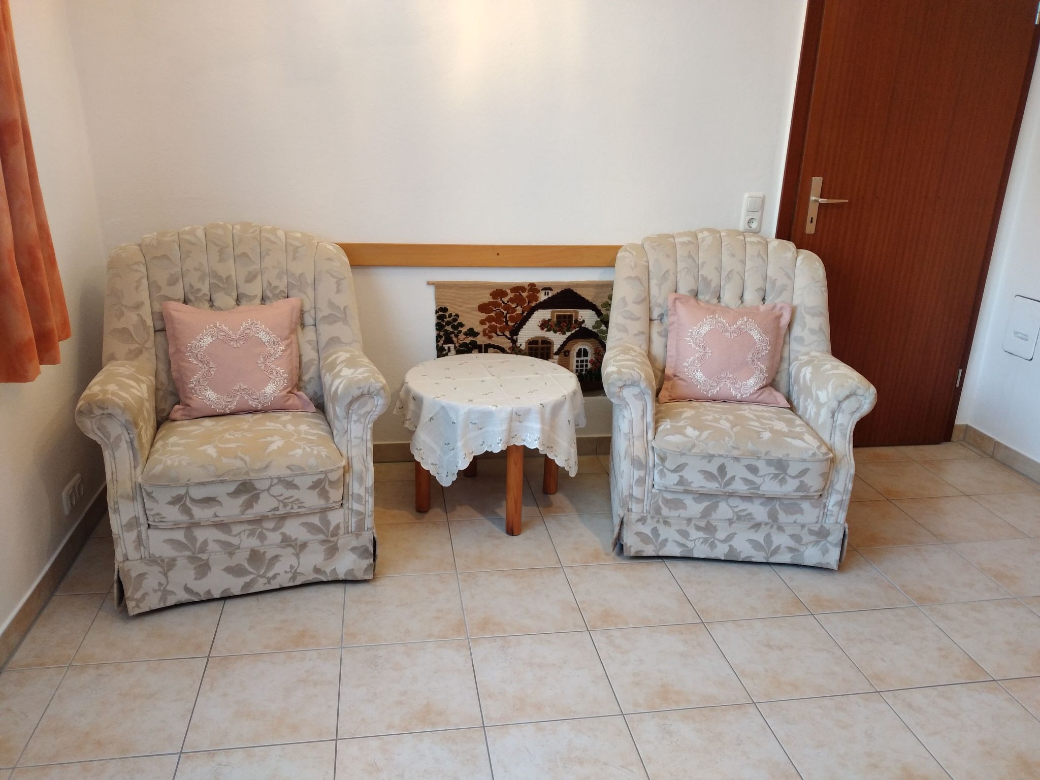 Familienfreundliches Einfamilienhaus "Adrian"-Dedans