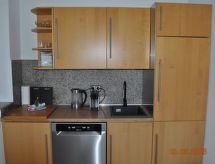 Ostsee Perle: Modern appartement aan zee met pool en tuin in Niendorf - thumbnail 6