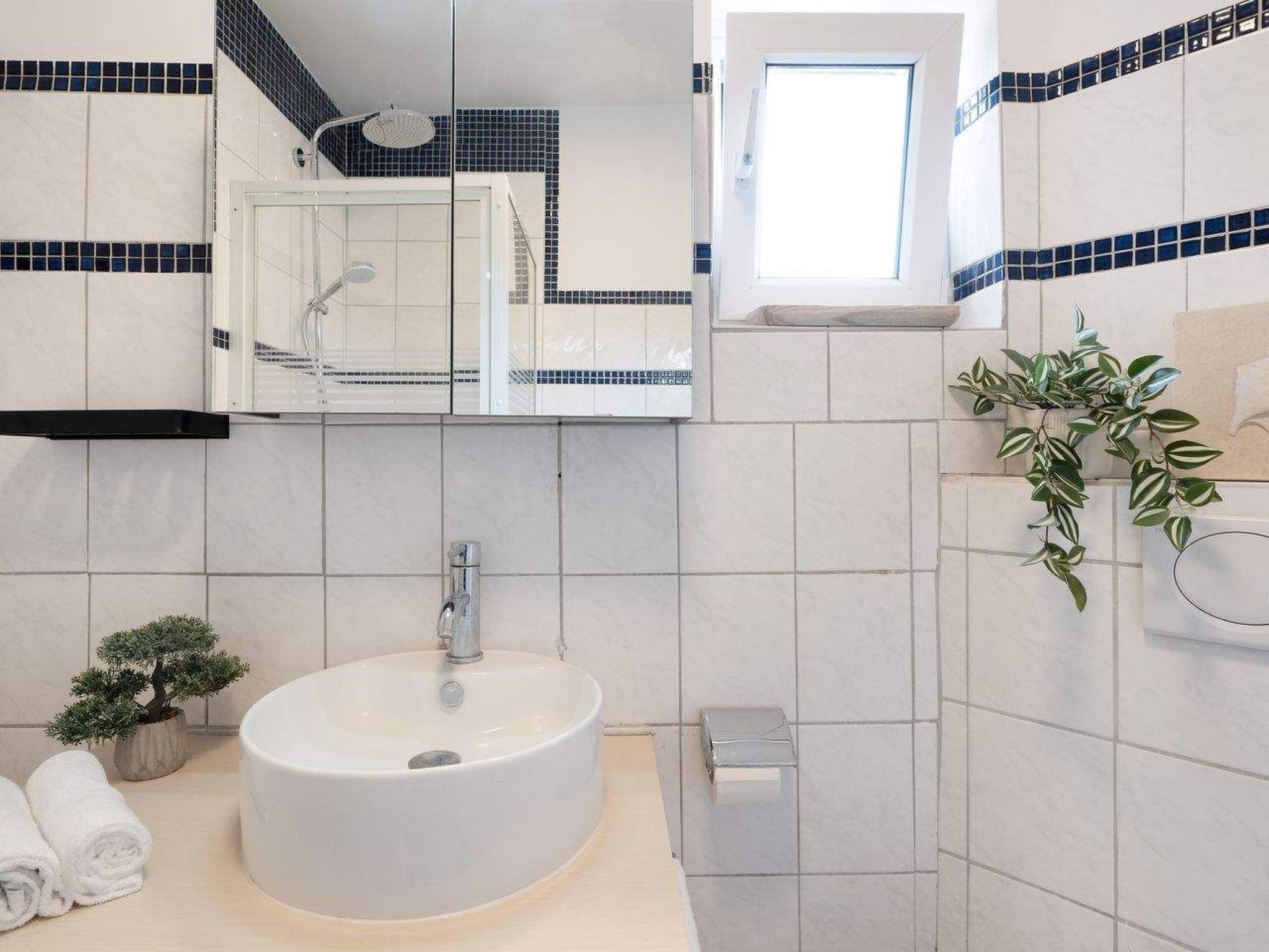 Captains Quarters 5 - strandnah, maritimer Charme-Image-tags.info