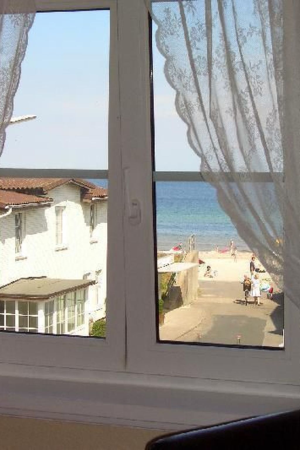 Freundlich eingerichtete Wohnung mit Meerblick