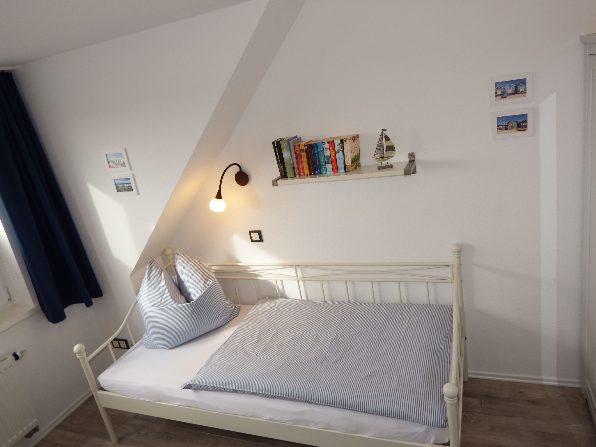 Moderne Ferienwohnung mit Südbalkon und Strandkorb-Binnen