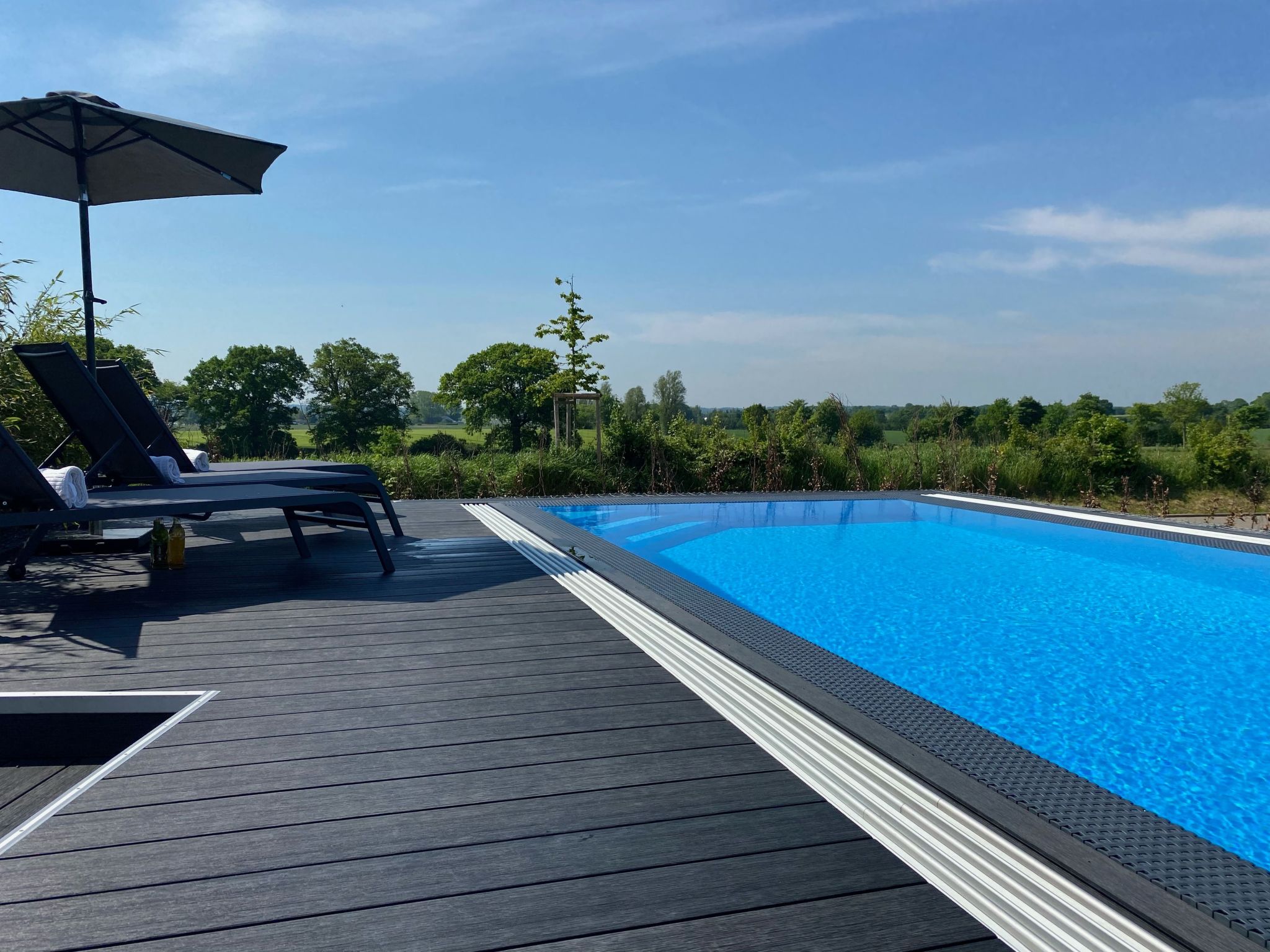 Hey Beachvilla-Image-tags.info