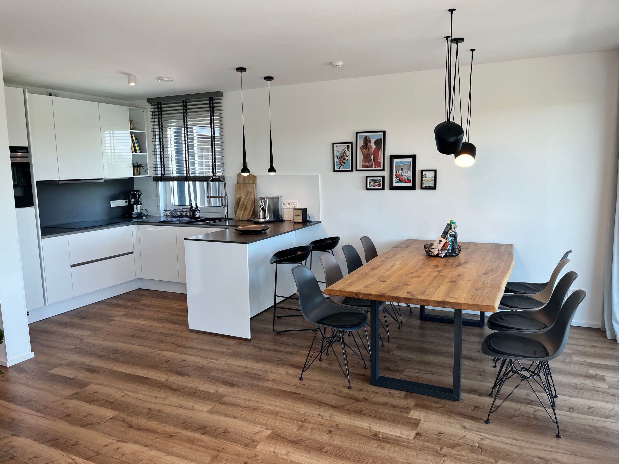 Hey Beachvilla-Image-tags.info