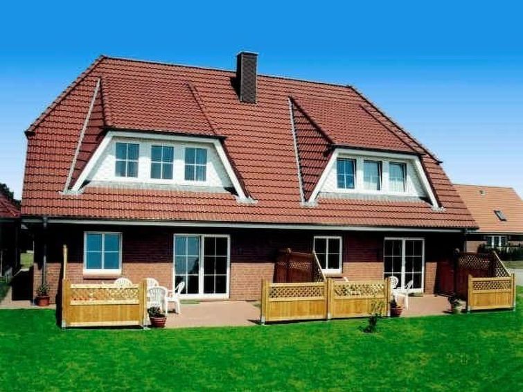 mit Terrasse