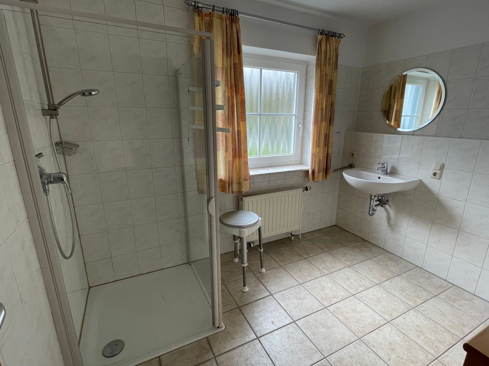 Ebenerdige Wohnung in Heiligenhafen-Image-tags.info