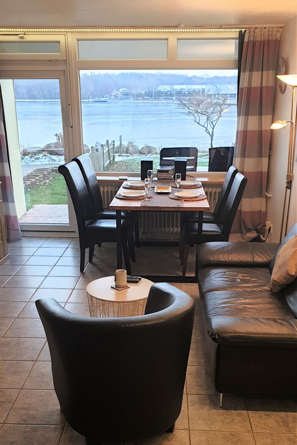 Strandurlaub im Ferienappartement mit Garten-Binnen