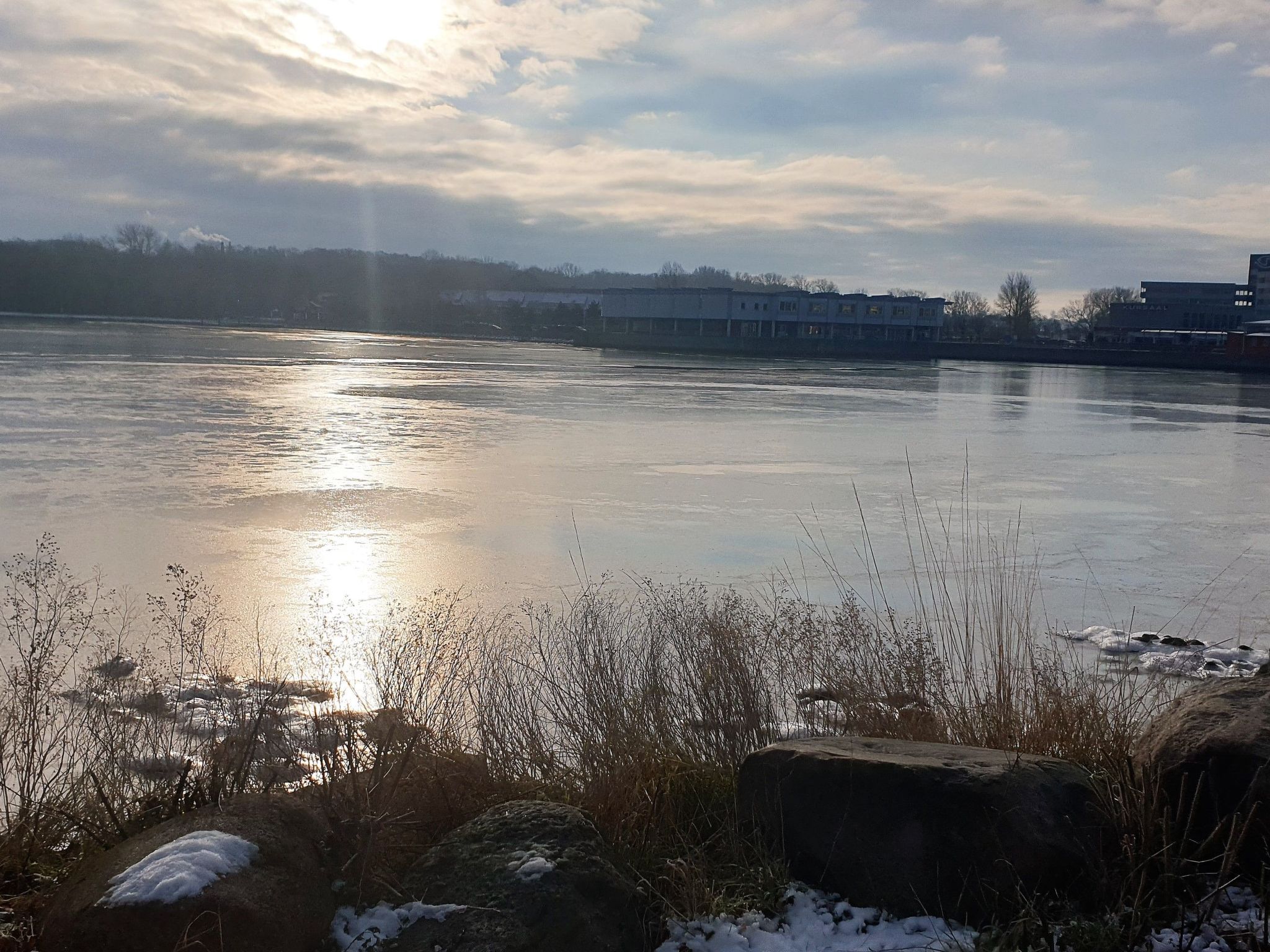Strandurlaub im Ferienappartement mit Garten-Binnen
