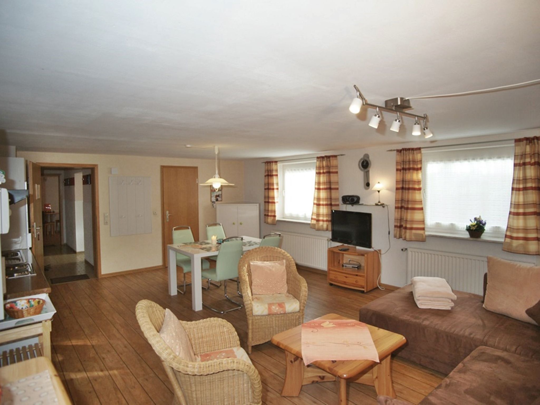 Für vier Personen-Binnen