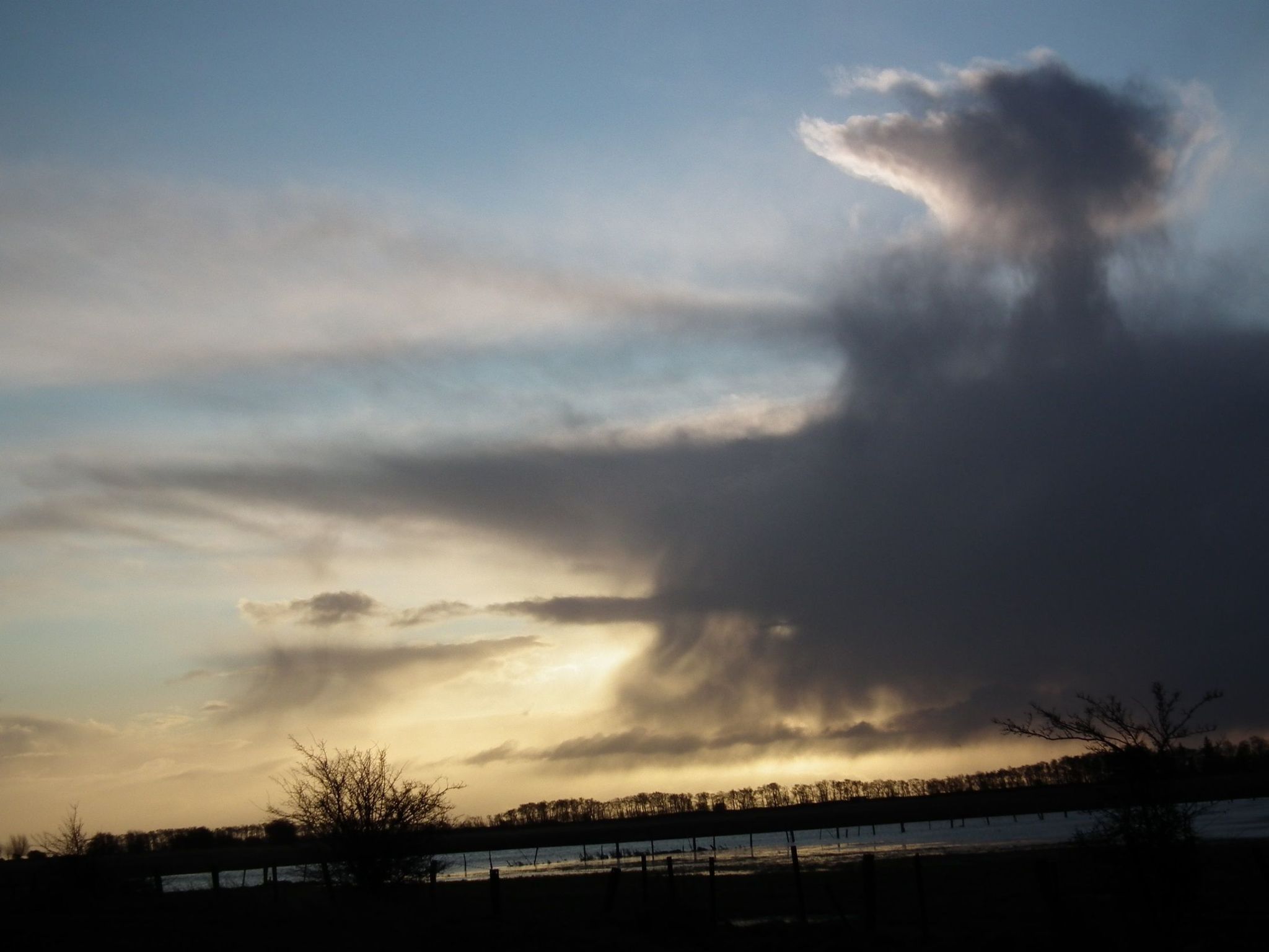 Für vier Personen-Binnen