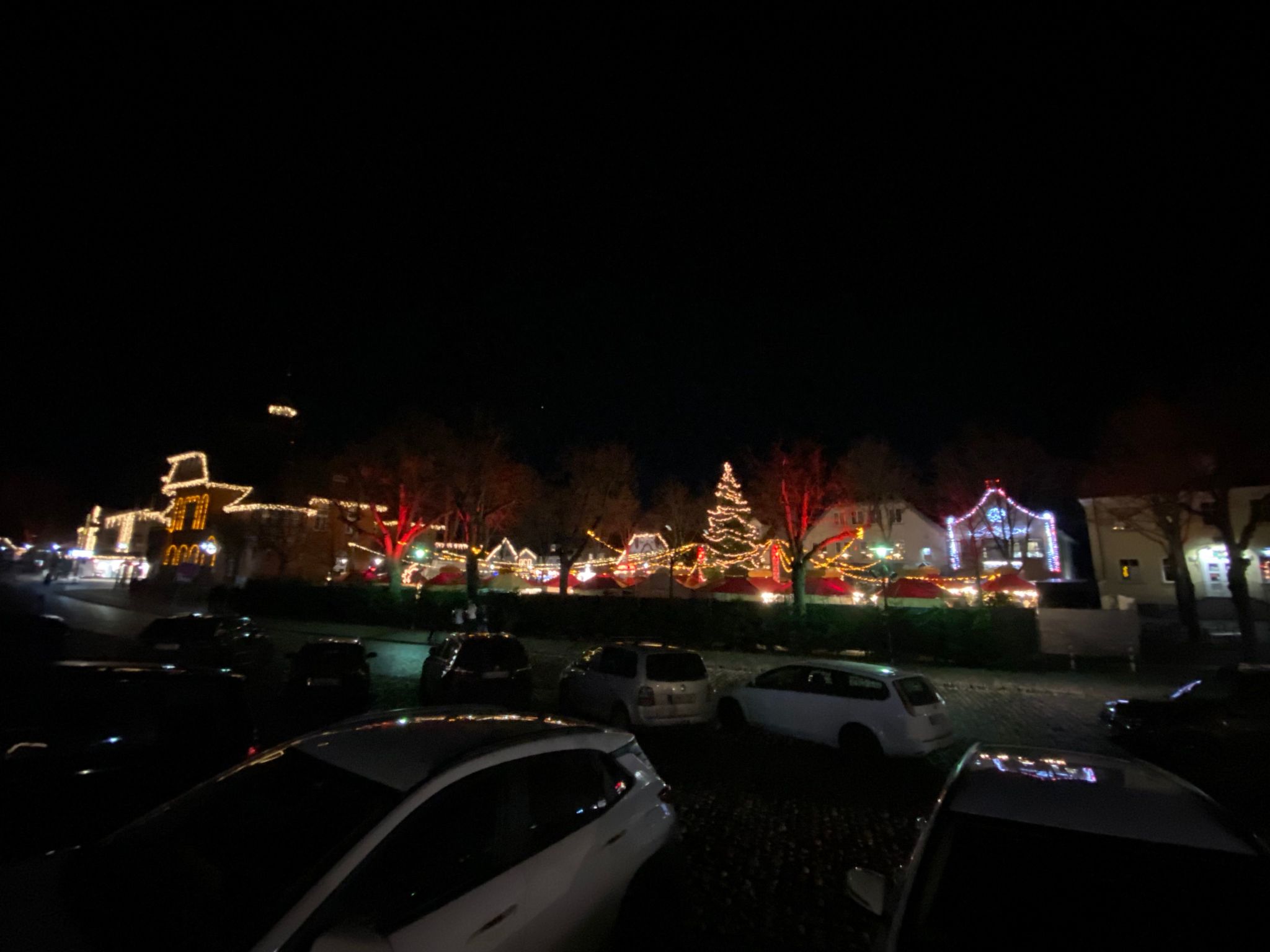In ruhiger Lage mit großem Balkon-Binnen