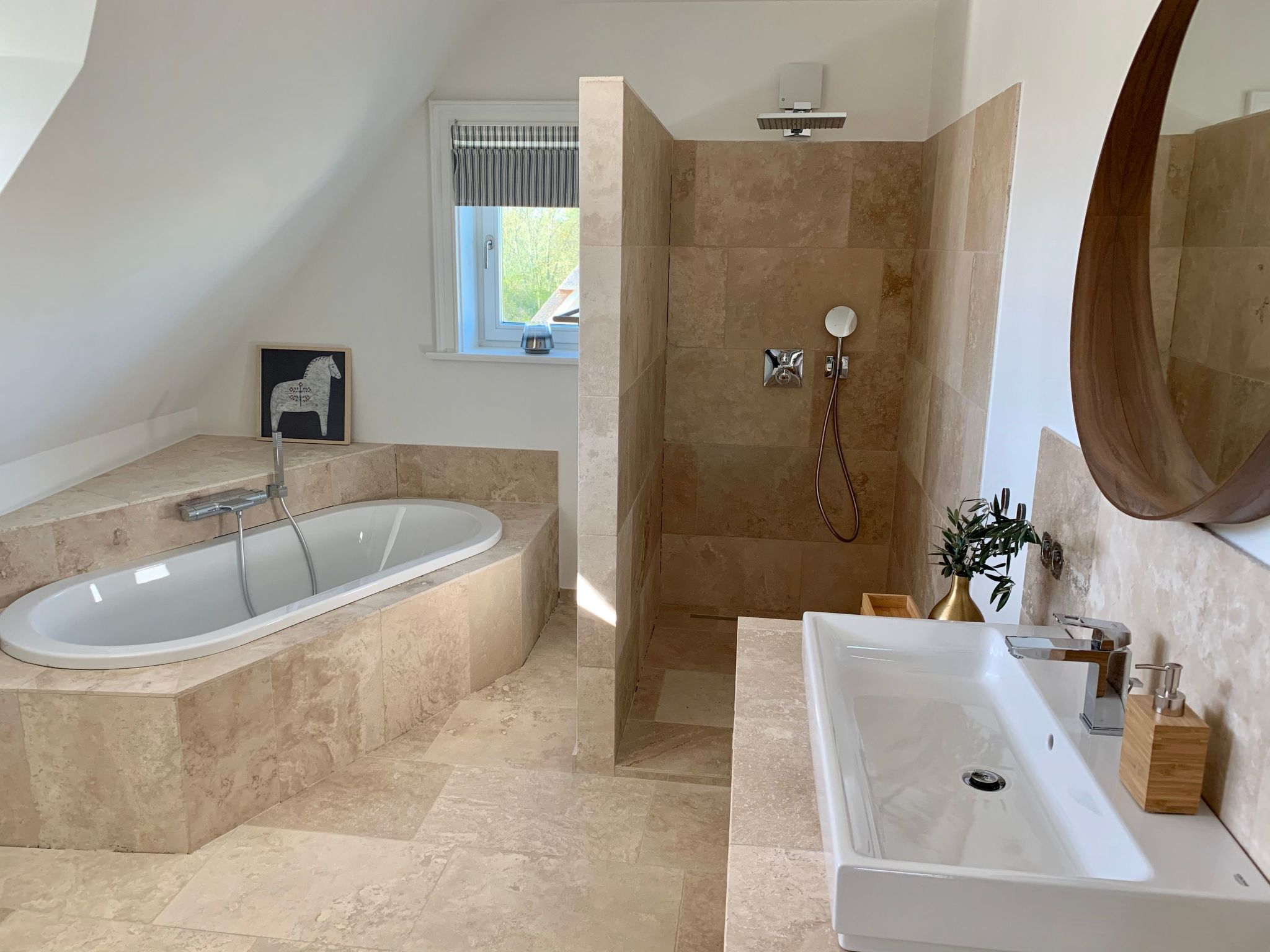 Reethus Linda am Schloß Groß Schwansee-Image-tags.info