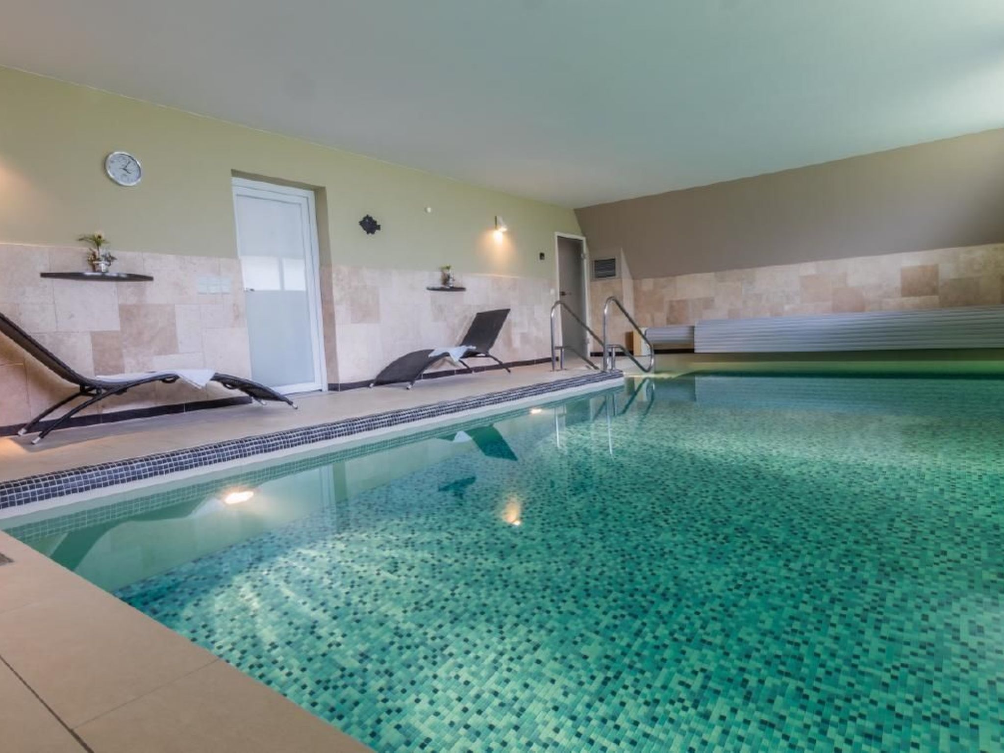 In Groß Schwansee mit Offenem Kamin-Binnen