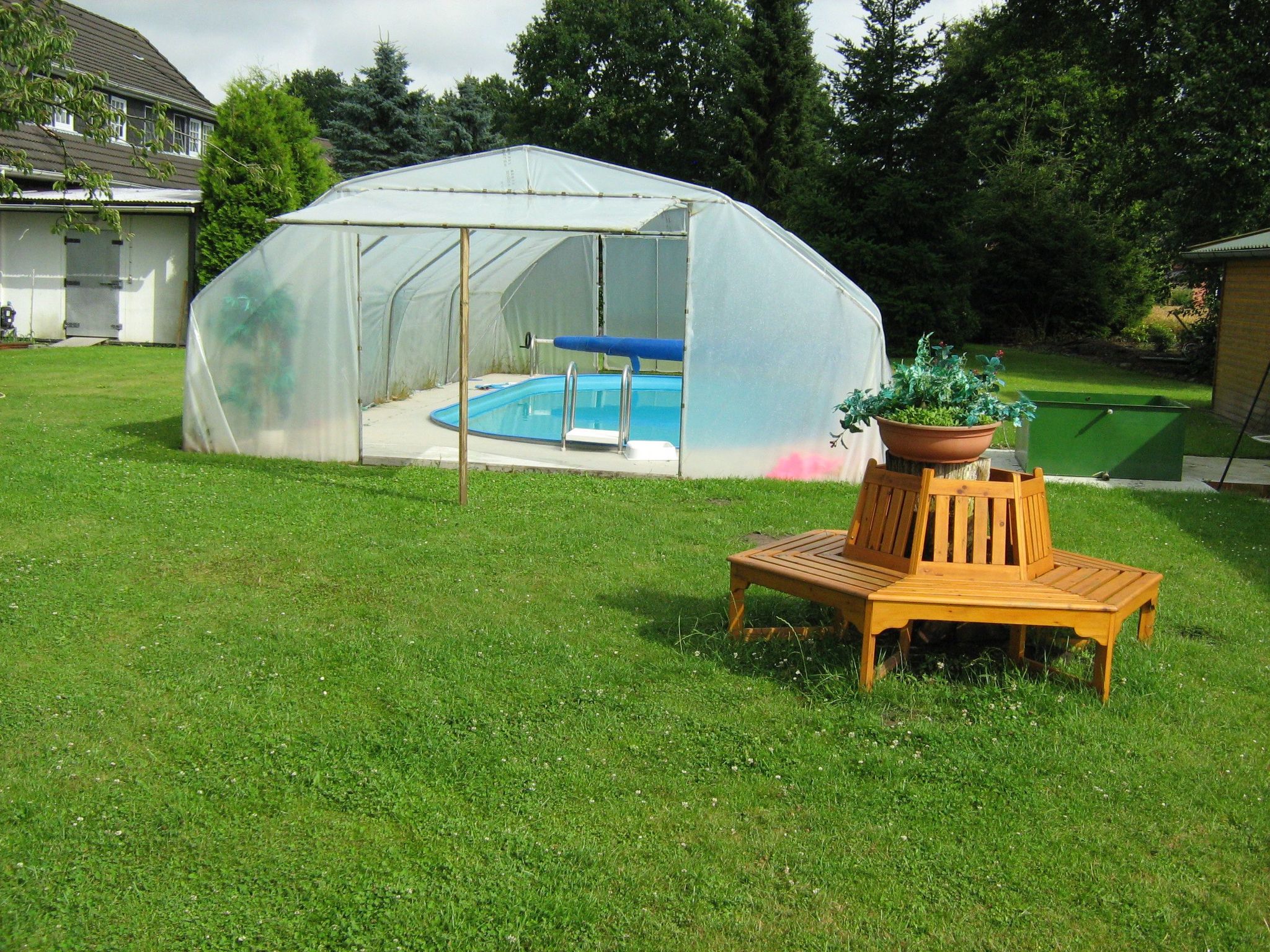 Für 16 Personen mit Terrasse-Dedans