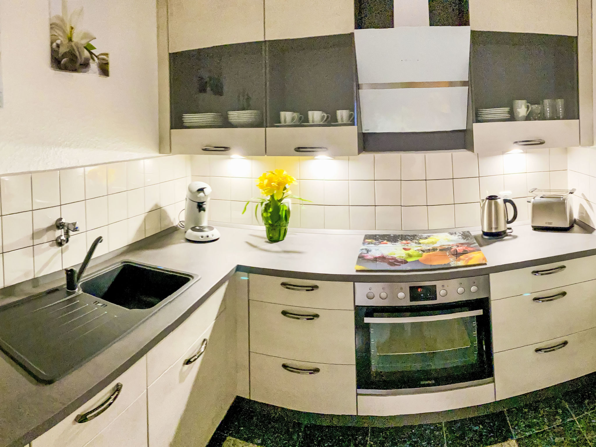 Appartement Maritime Perle Bremerhaven – Cuisine et coin repas, photo 18 sur 37