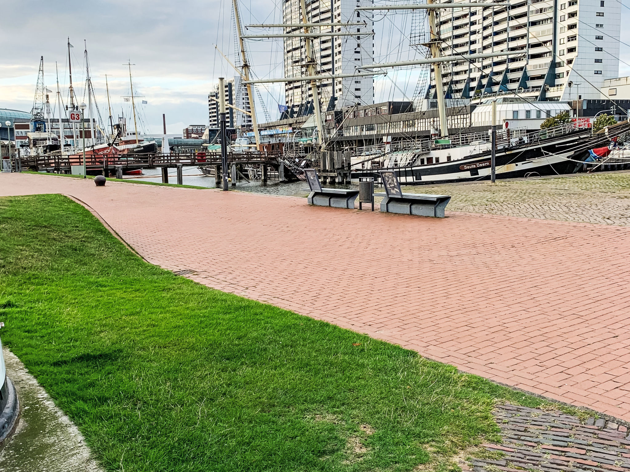 Maritime Perle Bremerhaven - Buiten