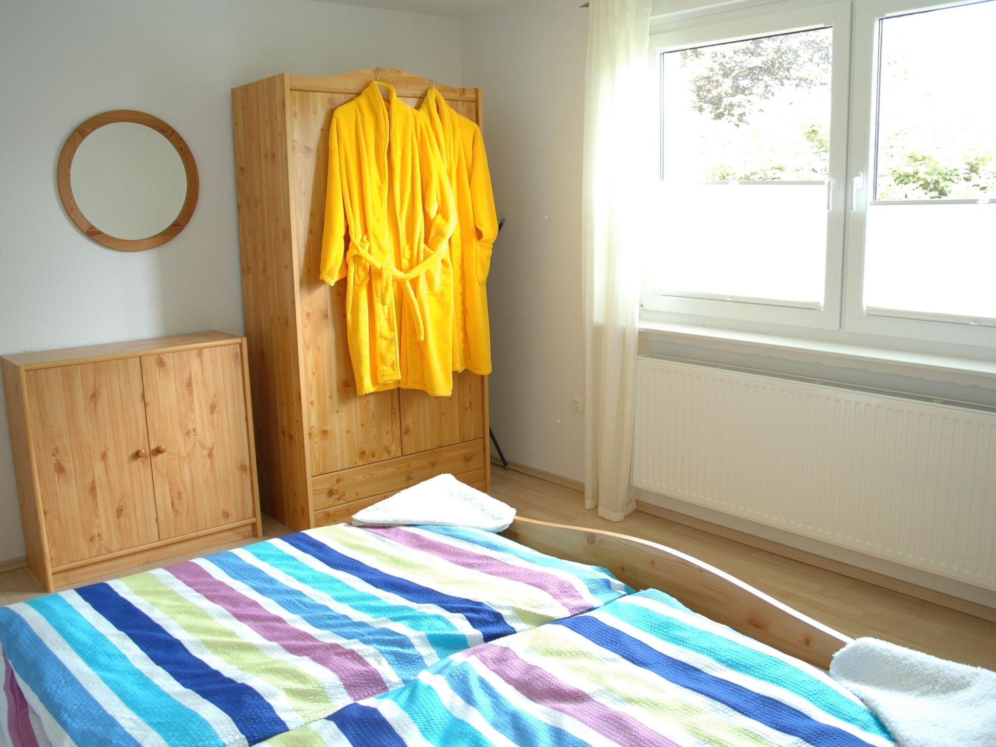 Mit Indoorpool, Garten und Partyraum-Binnen