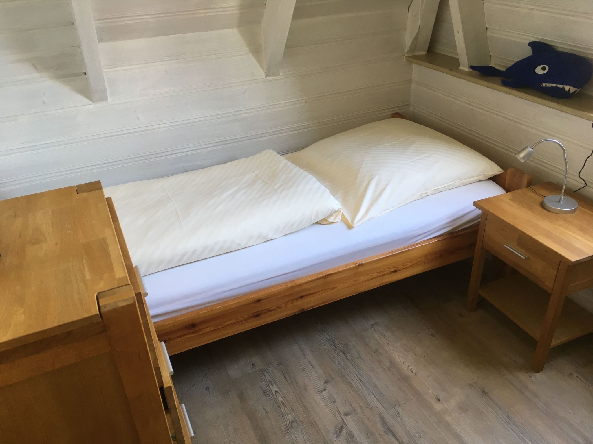 Mit Terrasse, Grill und Garten-Drinnen