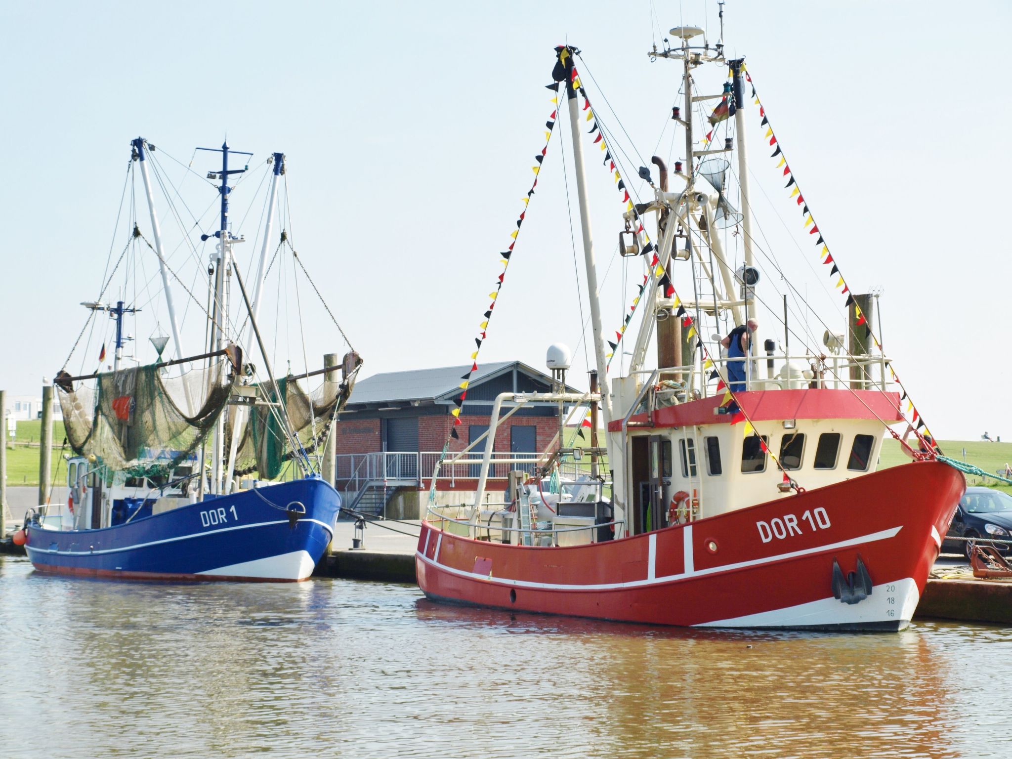 Mit Terrasse, Grill und Garten-Drinnen