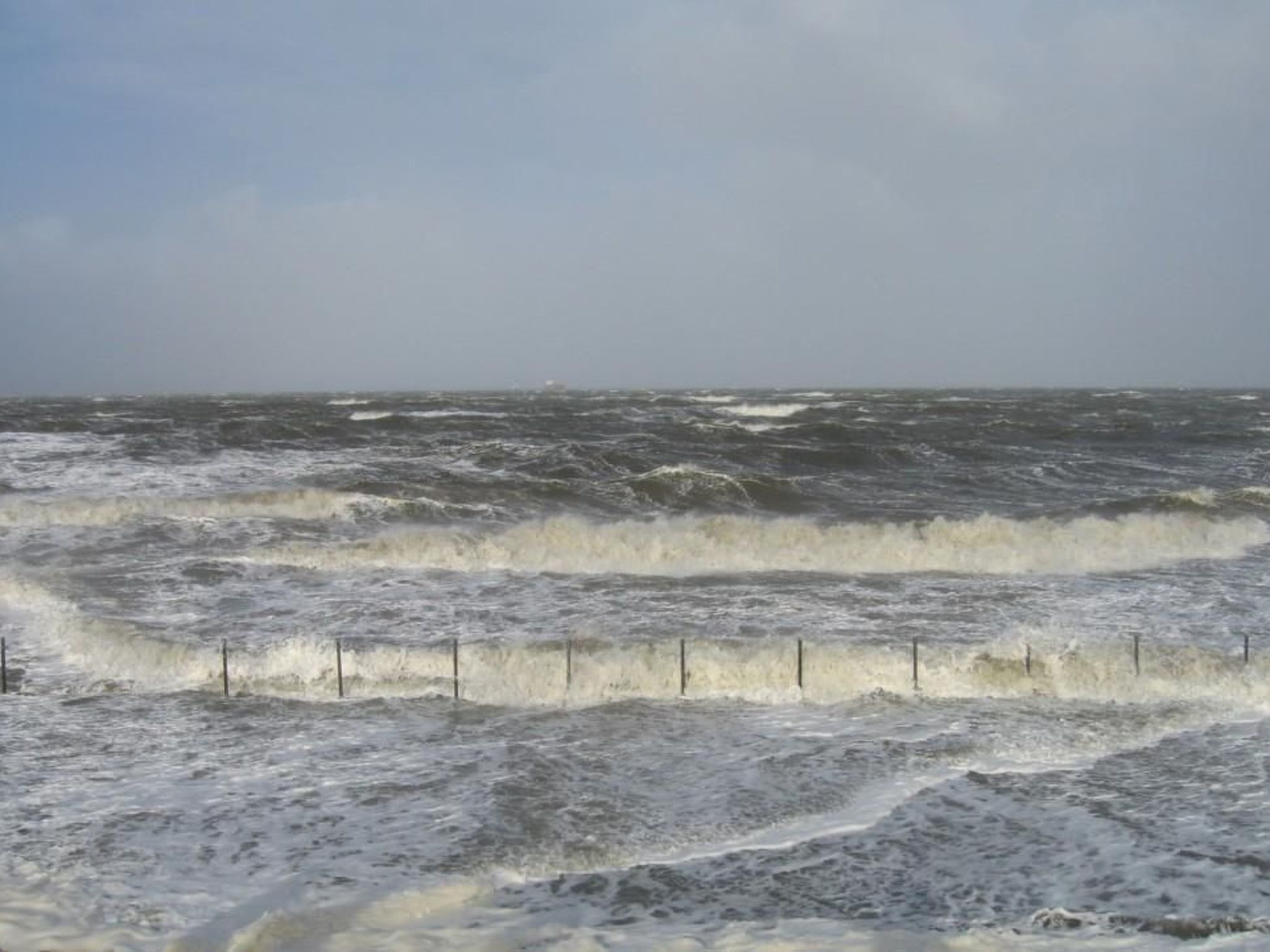 Komfortable Ferienwohnung mit großem Garten-Dedans