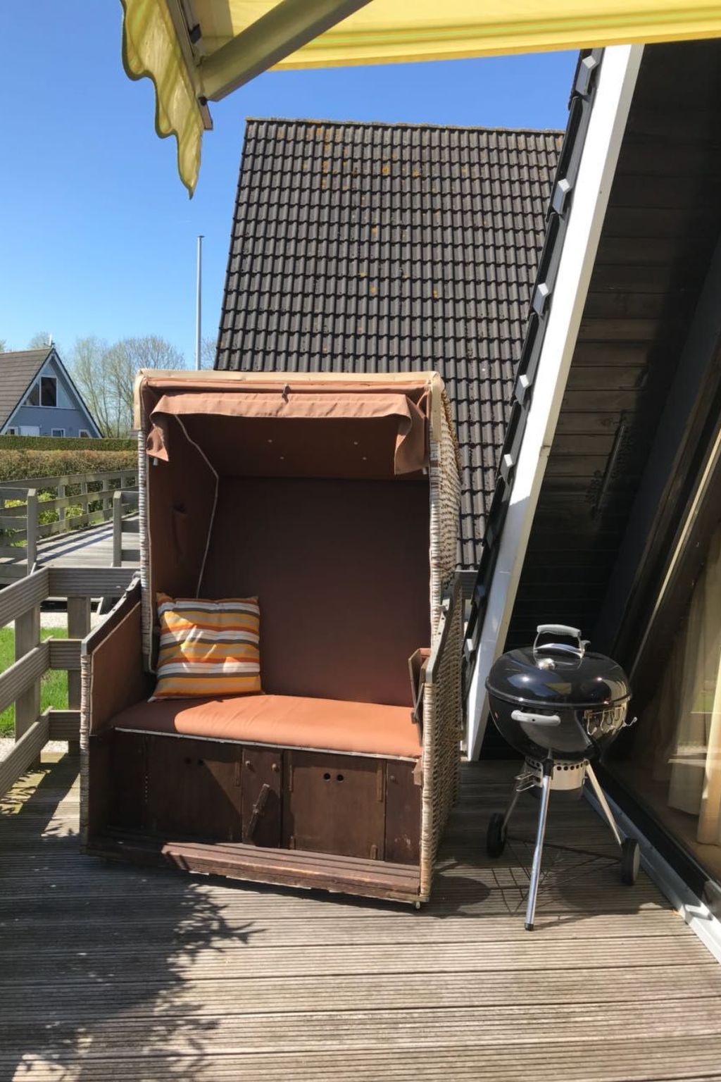 in Fedderwardersiel mit Terrasse