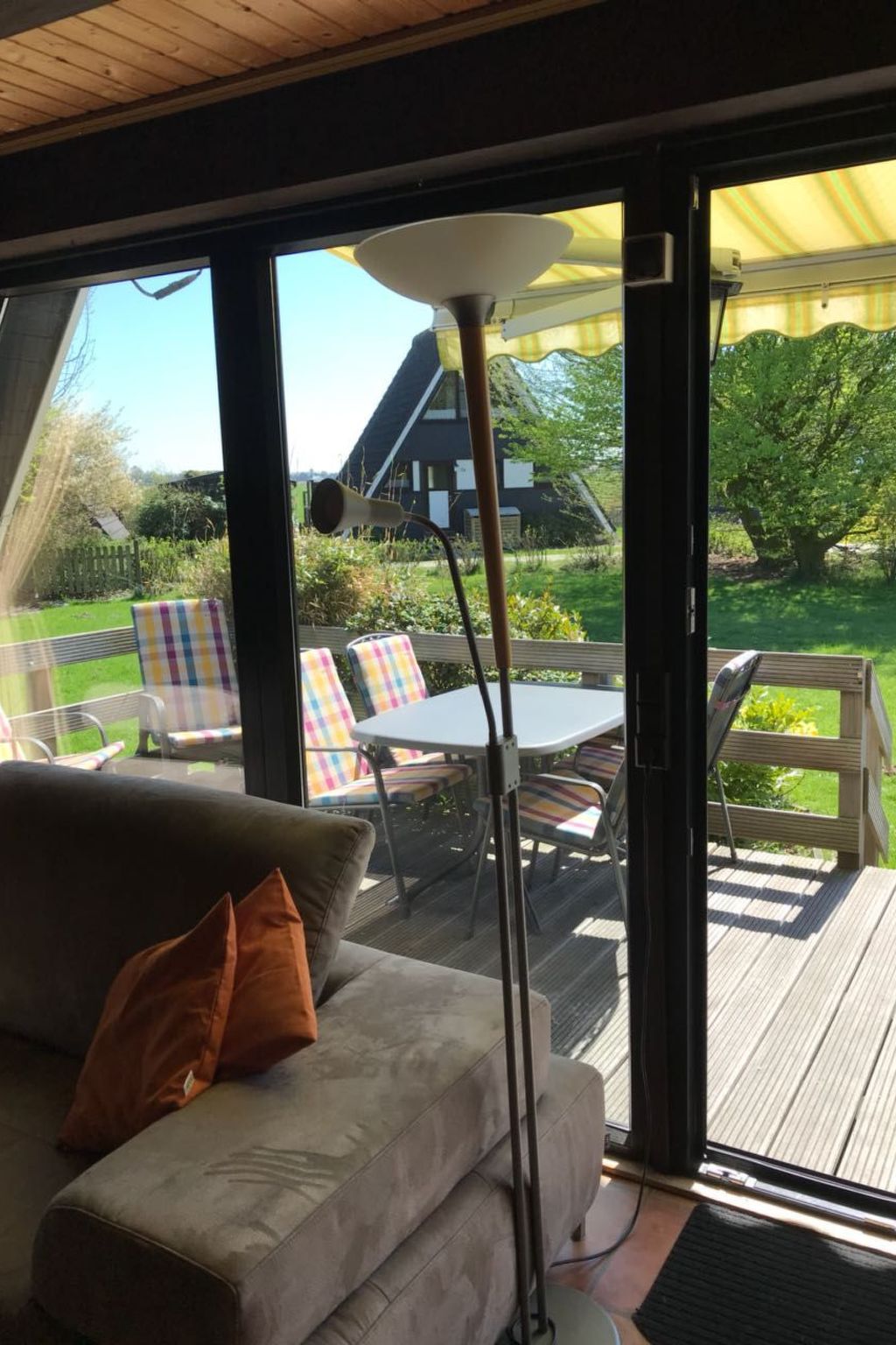 in Fedderwardersiel mit Terrasse