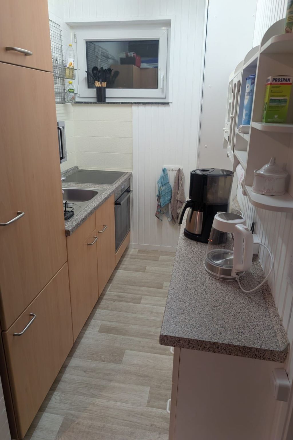 LouJa-Image-tags.info