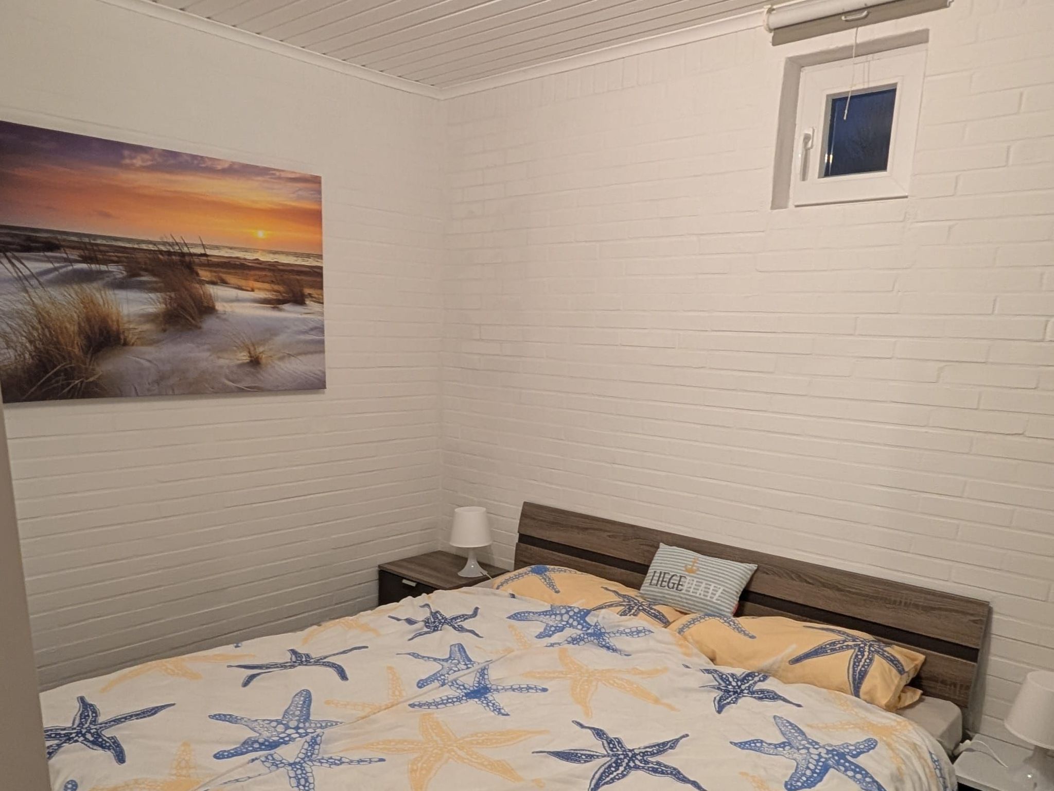 LouJa-Image-tags.info