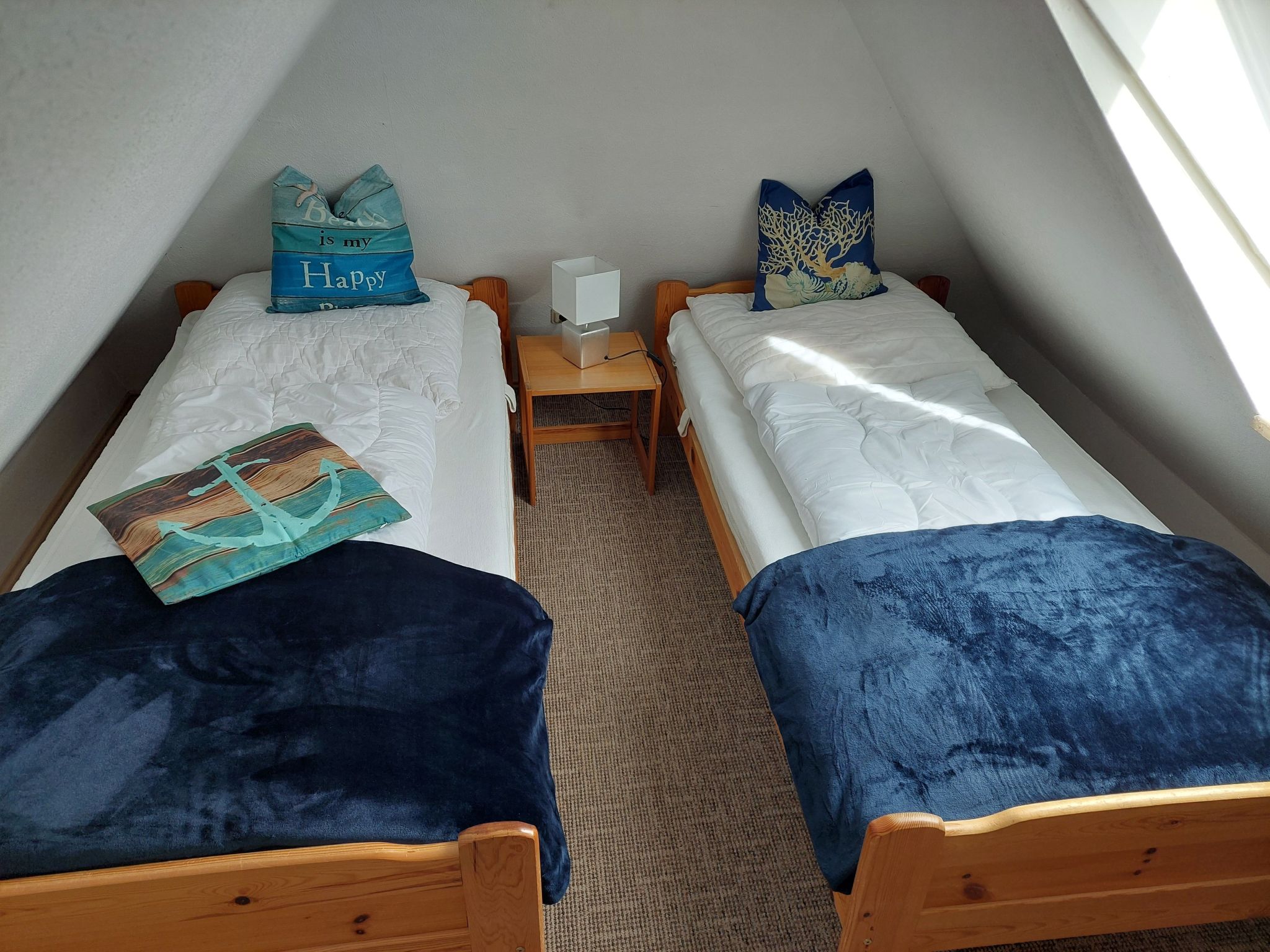 Mastkorb mit Grill und Garten-Dedans