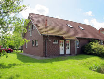 Ruime vakantiewoning voor 6 personen op 500 meter van het strand in Burhave - thumbnail 1
