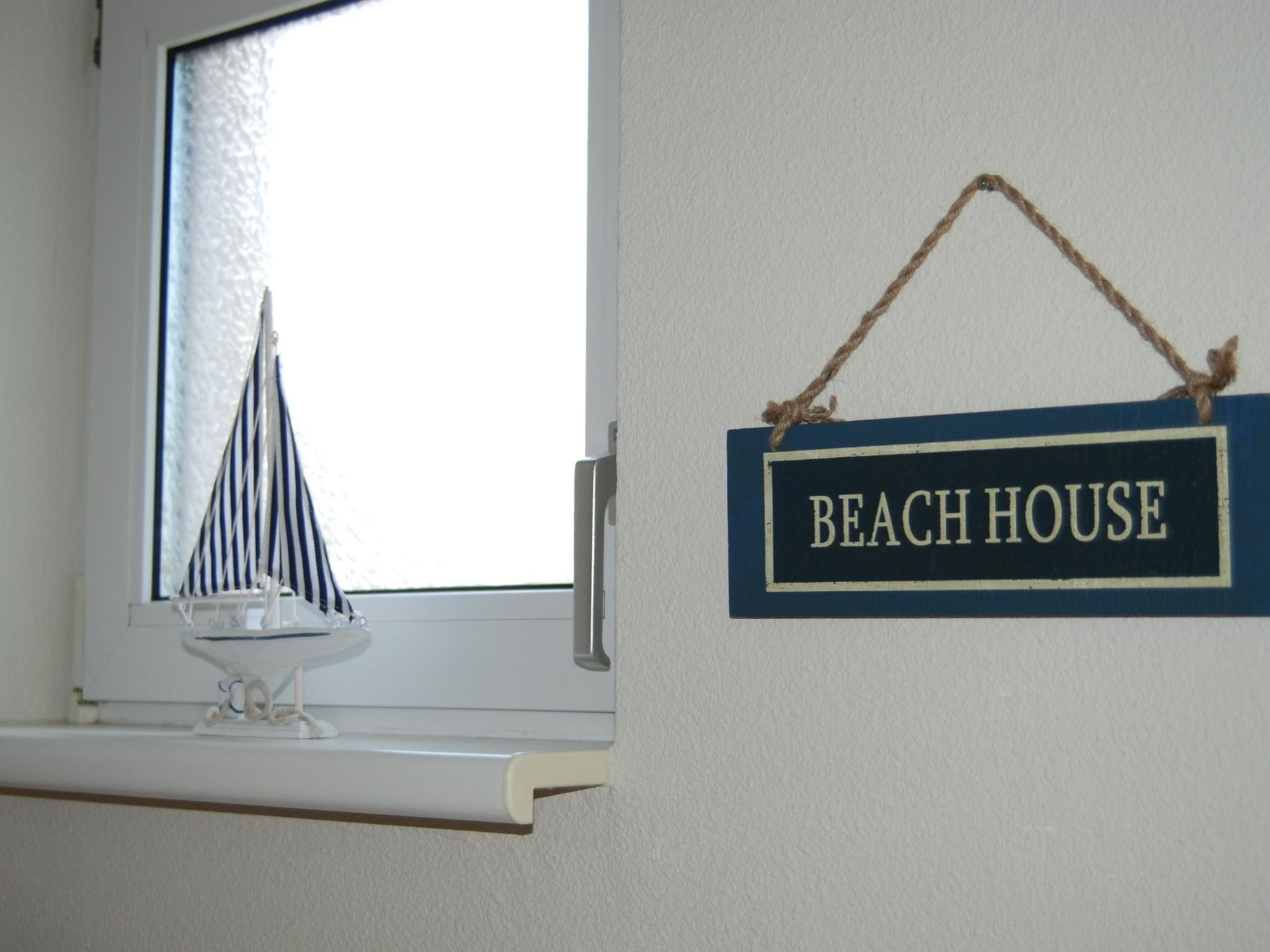 Beach House  in Tossens — House (2 of 14)