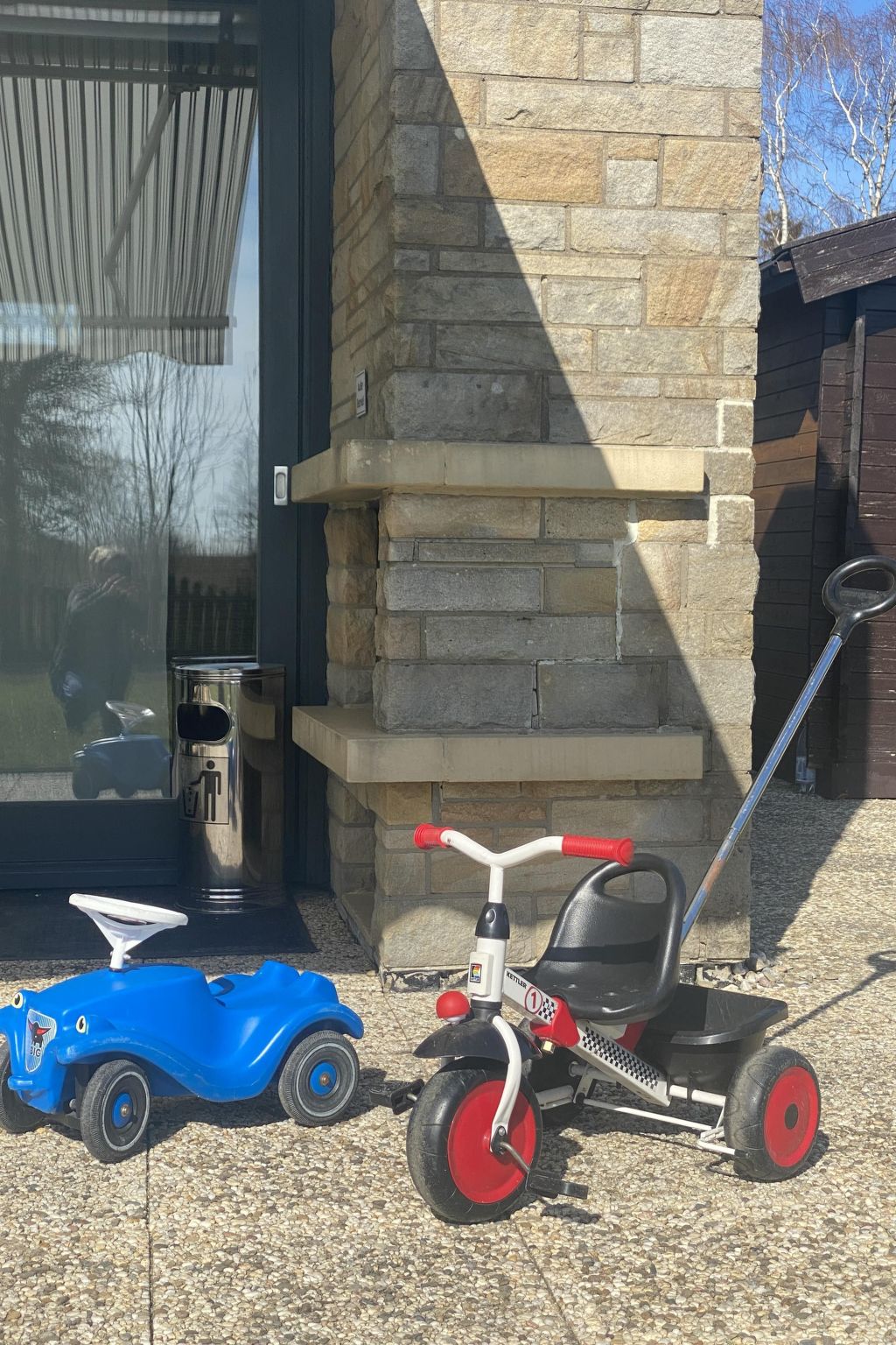 Freistehendes Ferienhaus in Tossens mit Terrasse-Image-tags.info