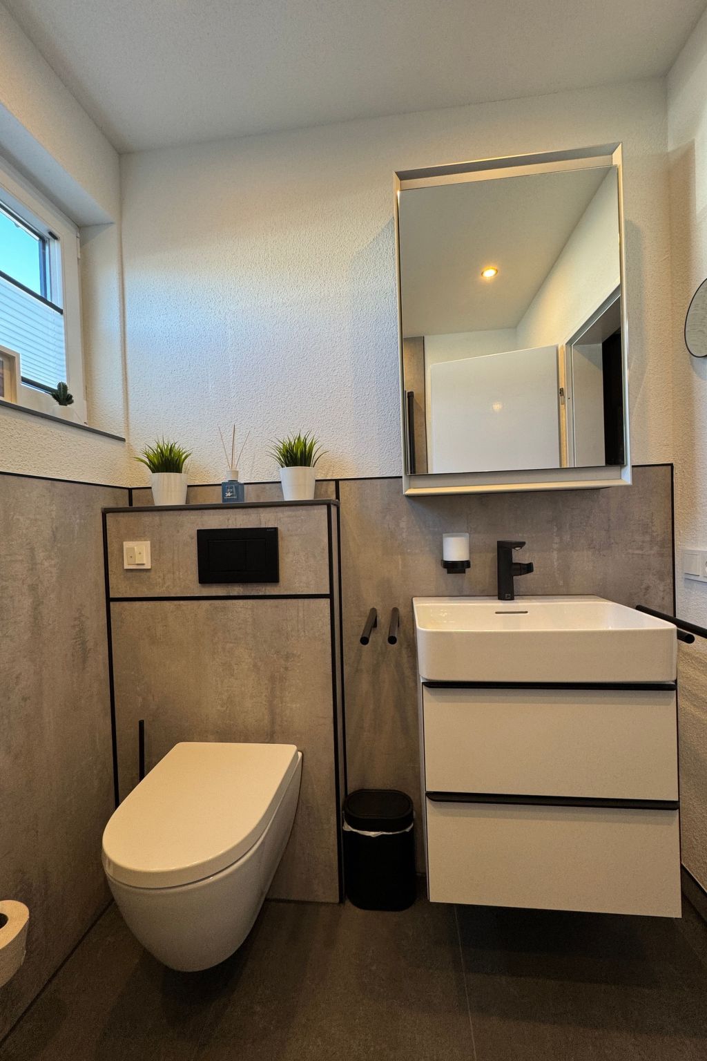 Freistehendes Ferienhaus in Tossens mit Terrasse-Image-tags.info