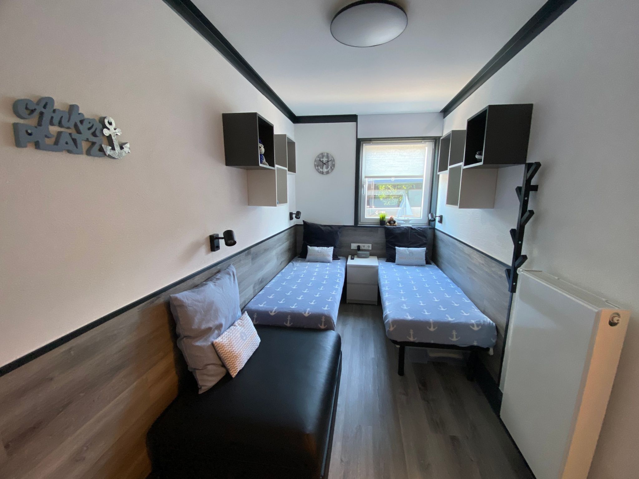 Freistehendes Ferienhaus in Tossens mit Terrasse-Image-tags.info